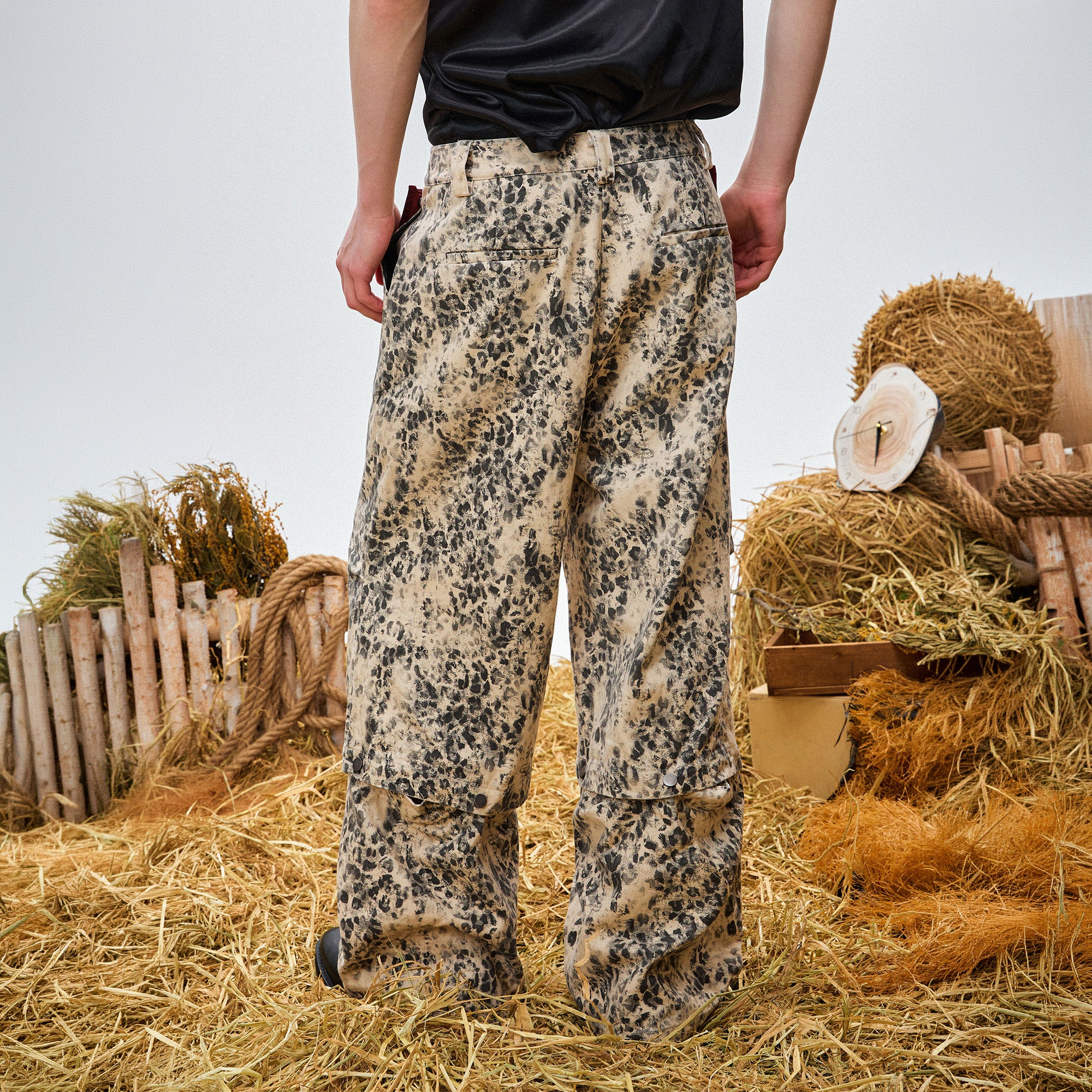 OIPWORD Retro Leopard Detachable Panel Cargo Jeans, premium urban and streetwear designers apparel on PROJECTISR.com, OIPWORD