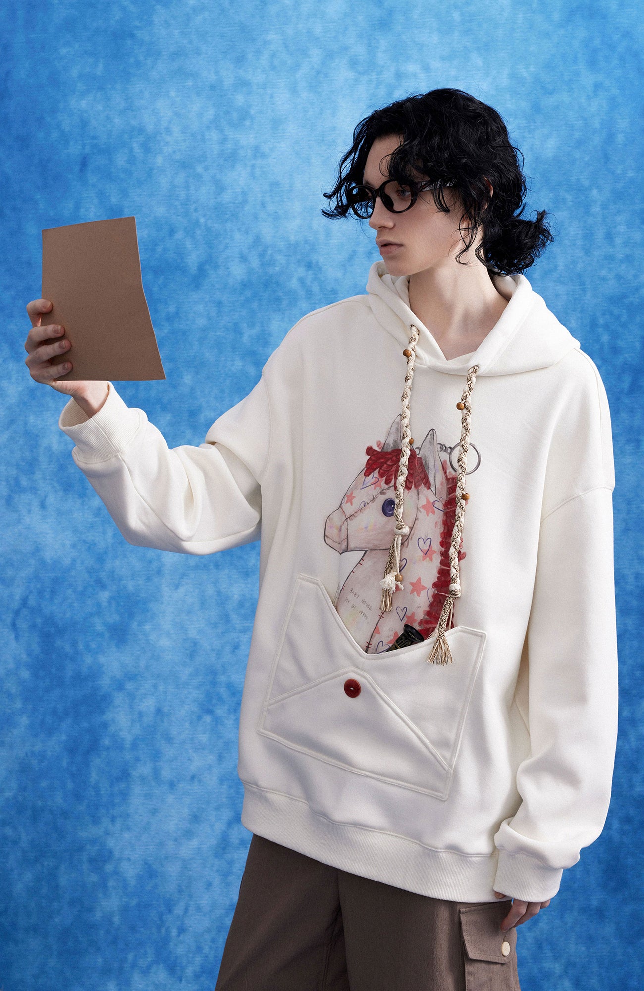 OIPWORD Envelope Pocket Pony Graphic Hoodie