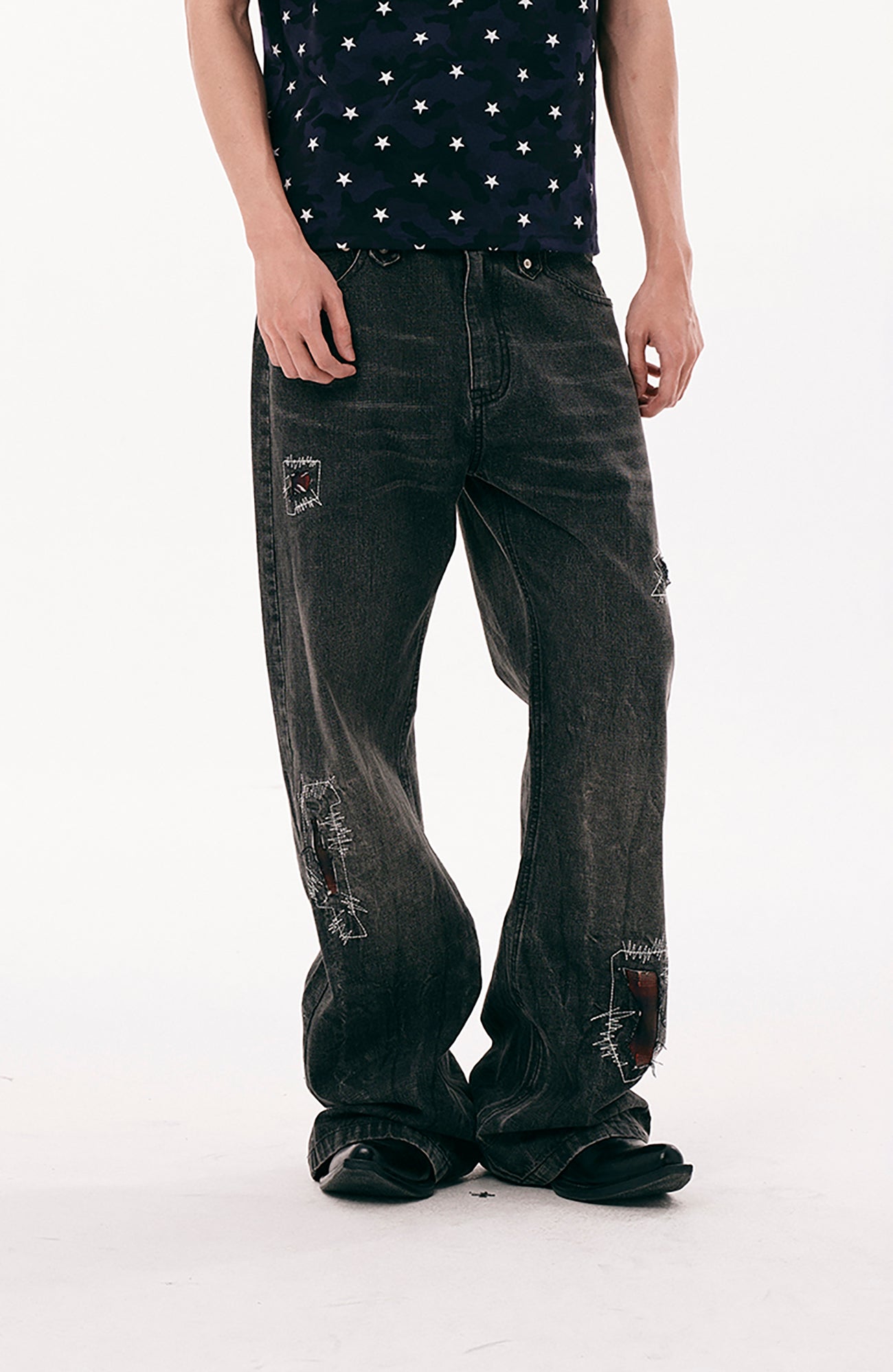 PASET Plaid Patch Distressed Back Buckle Jeans
