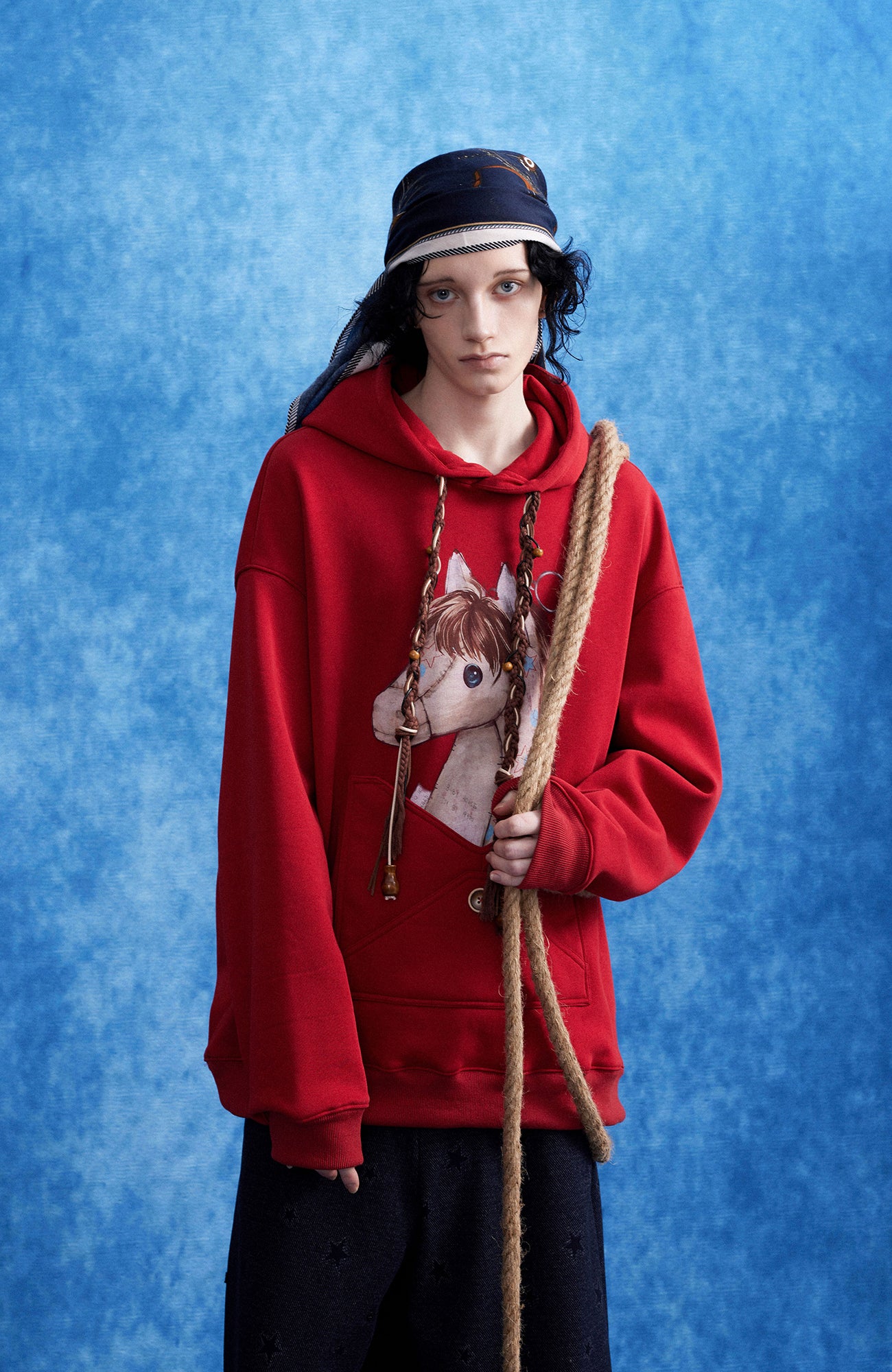 OIPWORD Envelope Pocket Pony Graphic Hoodie