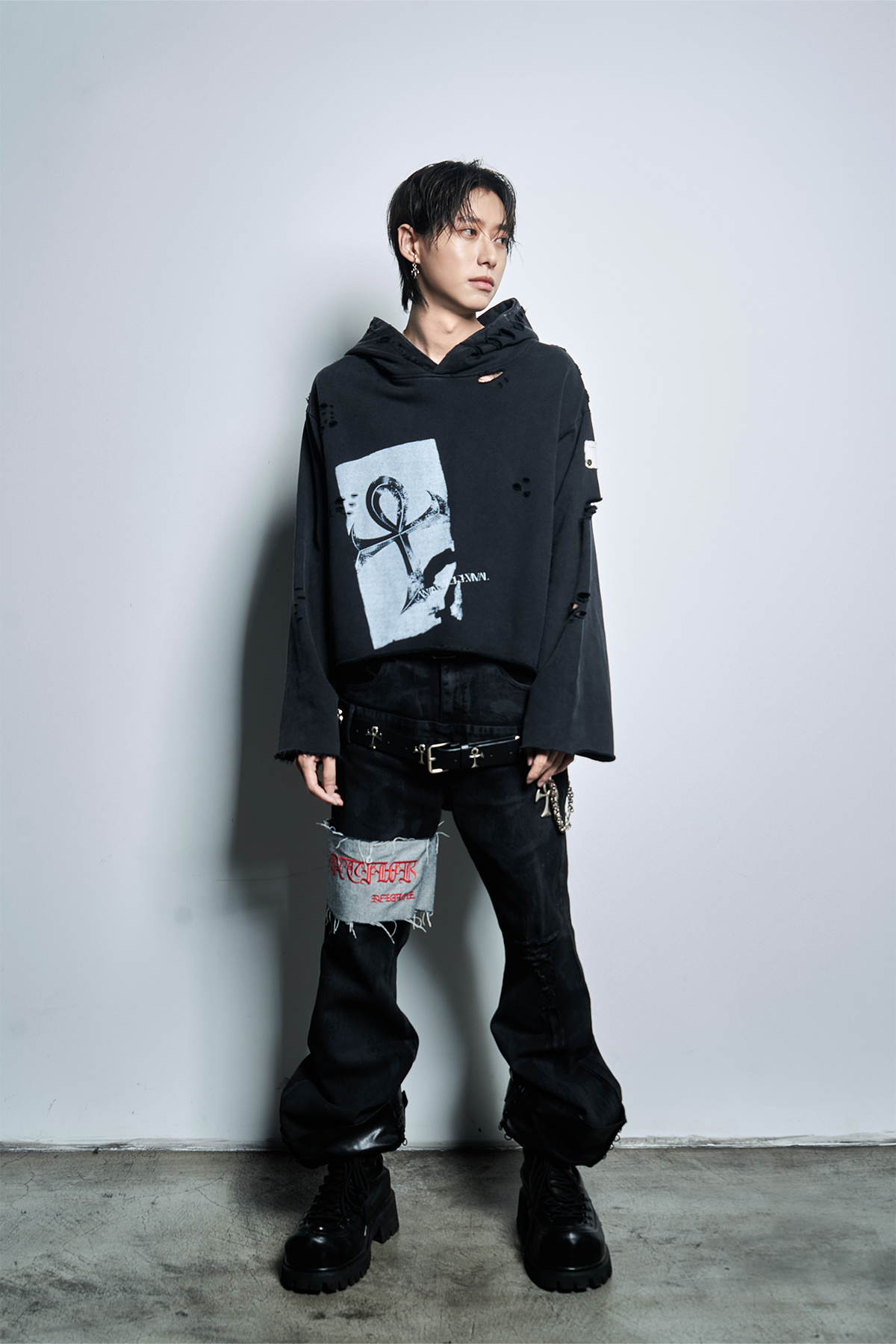 ANTI WAR REVIVAL Distressed Frayed Raw-Edge Oversized Hoodie