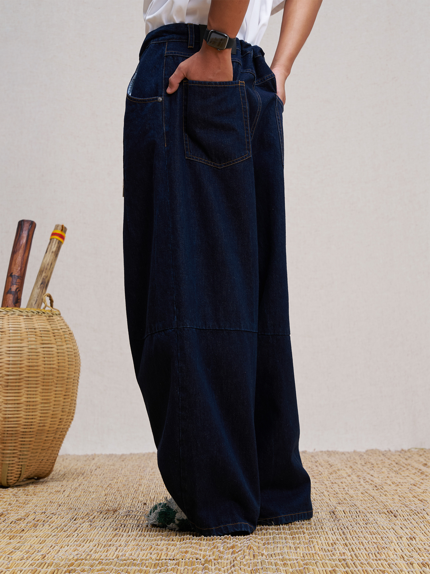 UNLIMITED MOTE Washed Paneled Wide-Leg Jeans