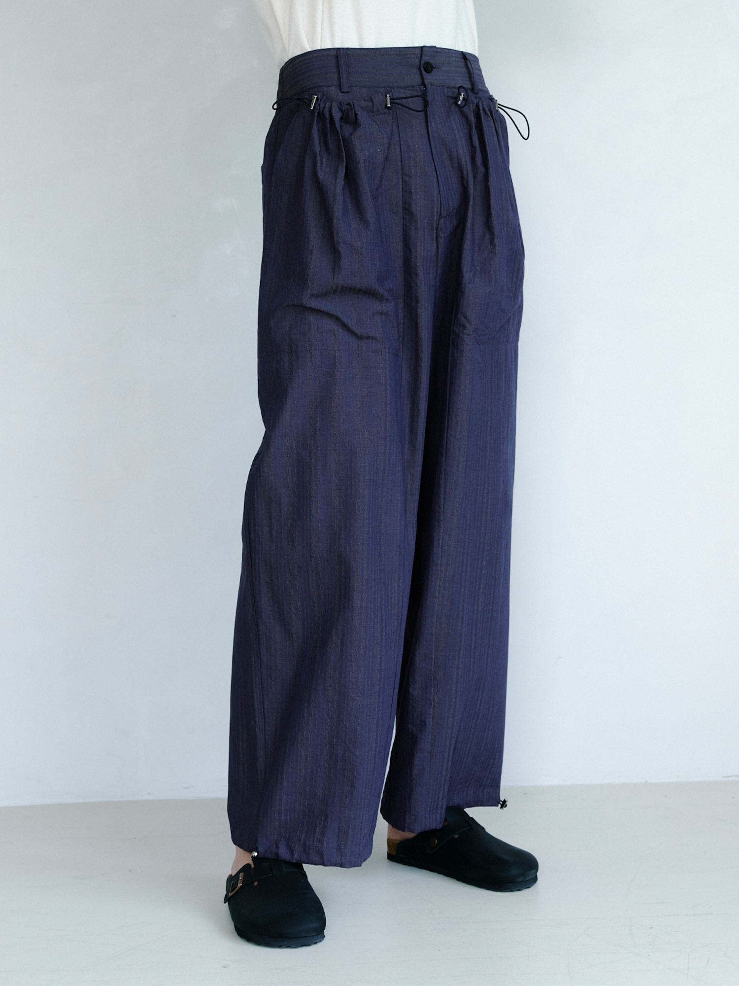 GRAINMUSTARD Drawstring Pleated Straight-Leg Trousers, premium urban and streetwear designers apparel on PROJECTISR.com, GRAINMUSTARD