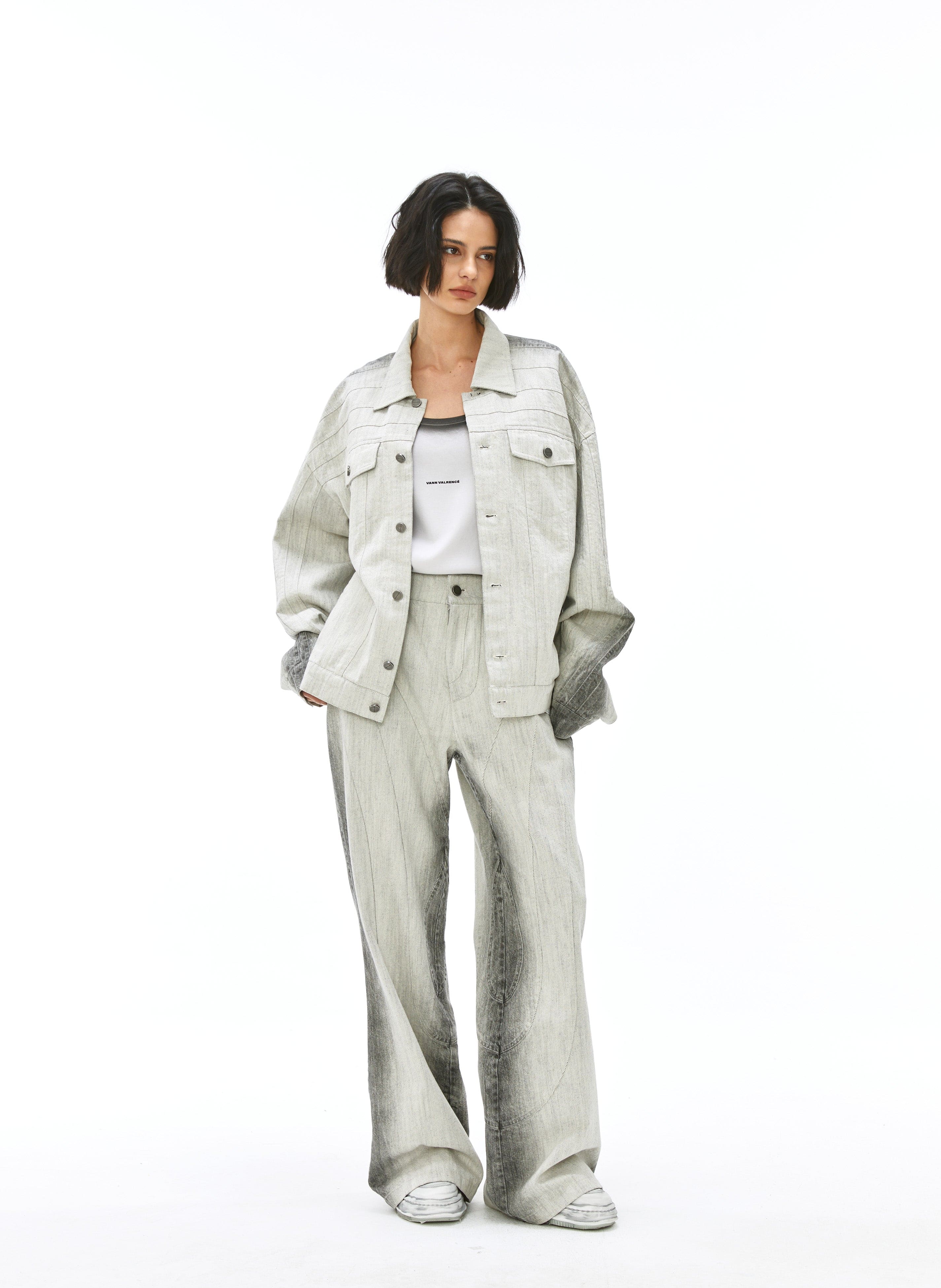 VANN VALRENCE Structured Panel Gradient Sleeve Washed Denim Jacket