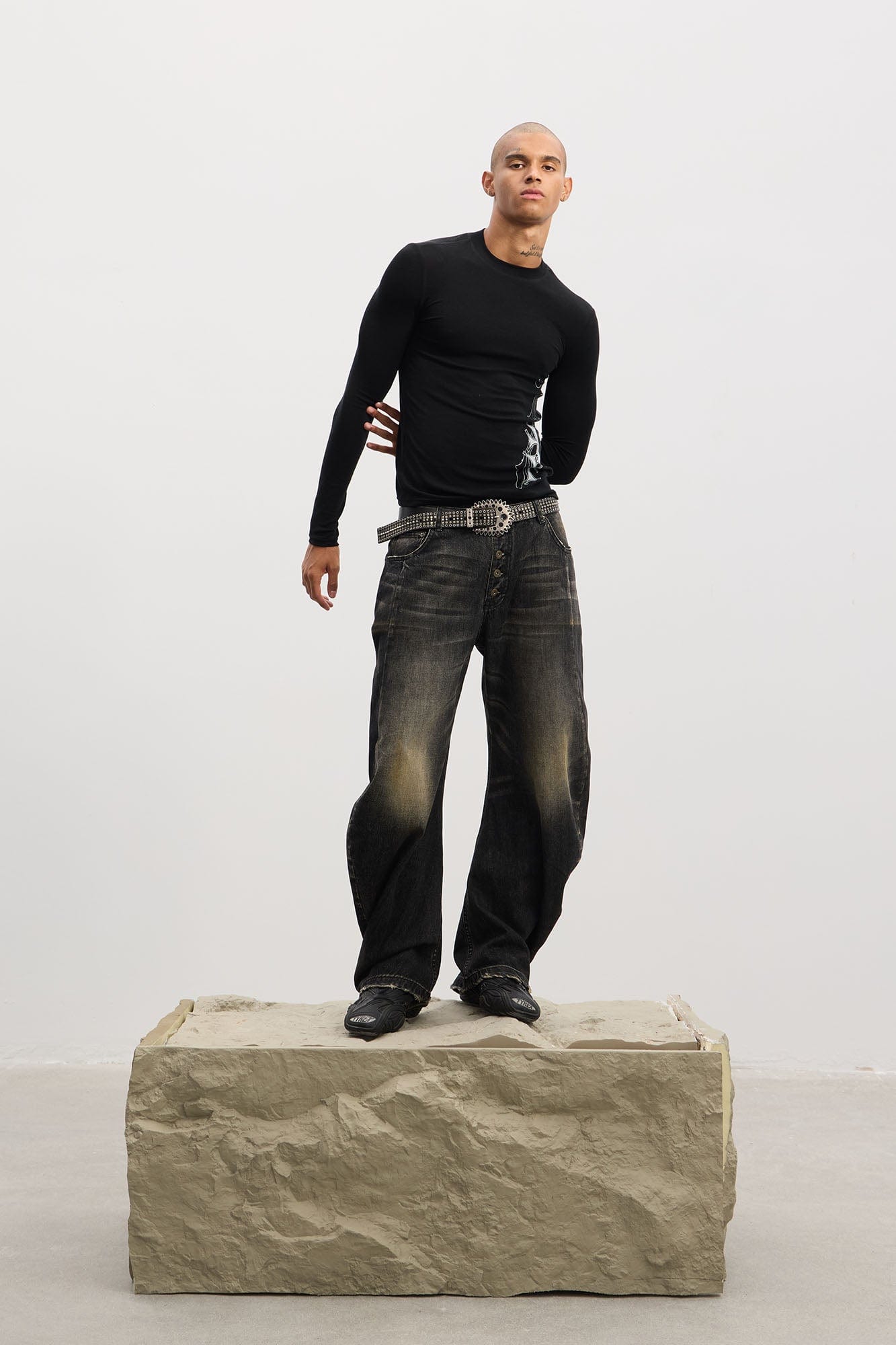 DND4DES Cross Vine Slim Long-Sleeve Tee, premium urban and streetwear designers apparel on PROJECTISR.com, DND4DES