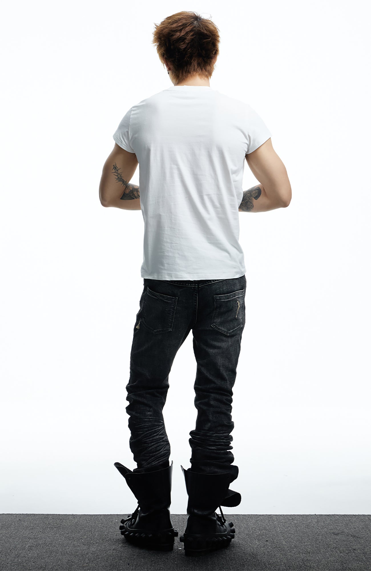 DND4DES Gothic Skull Cross Graphic T-Shirt, premium urban and streetwear designers apparel on PROJECTISR.com, DND4DES