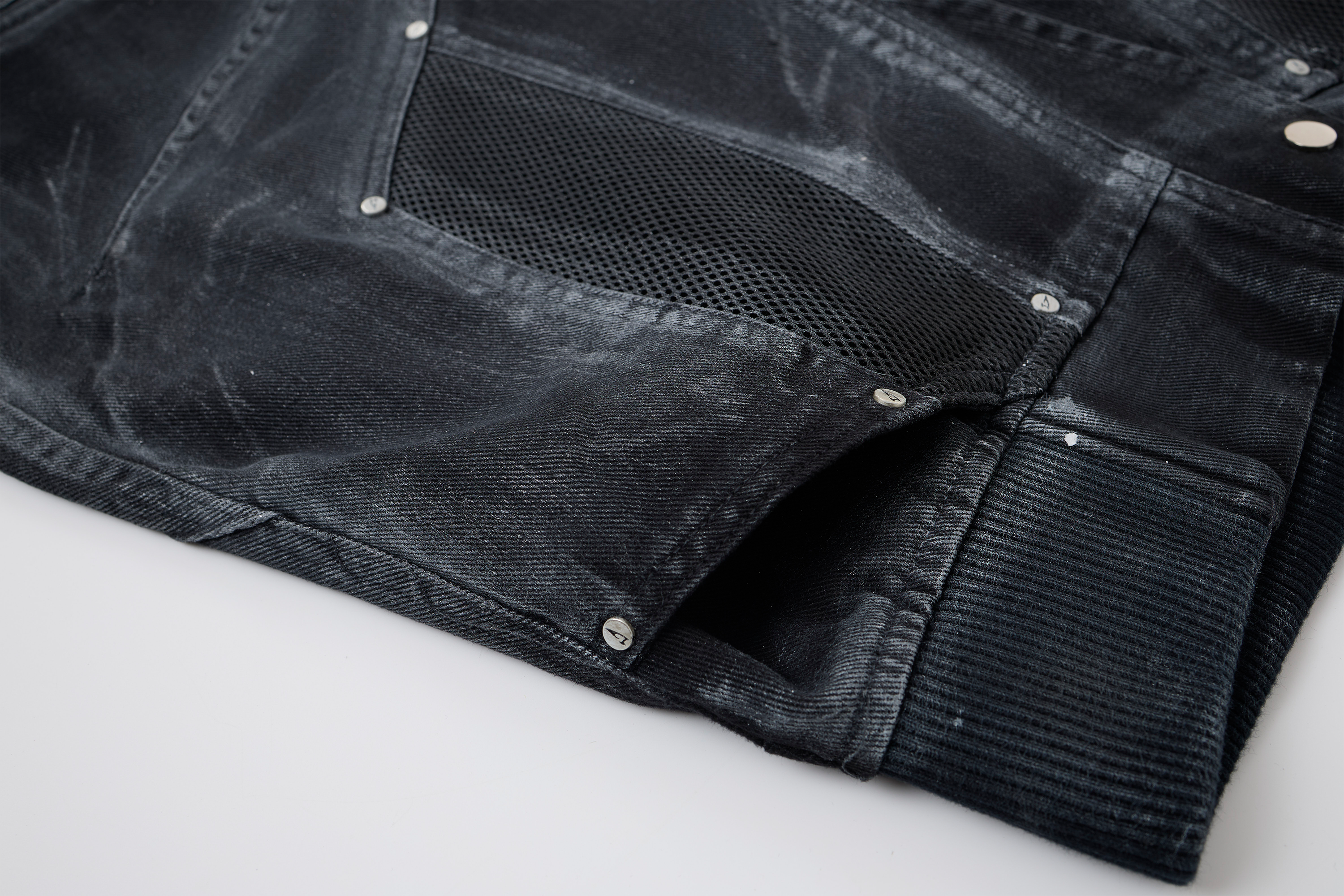 CLP Ribbed Paneled Wide-Leg Denim Shorts