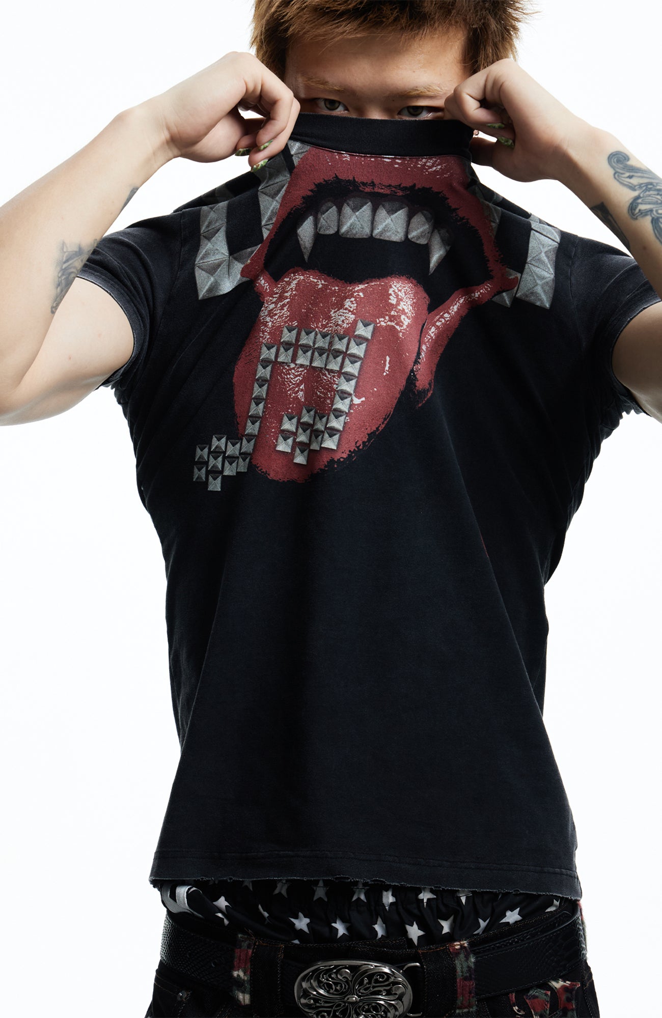 DND4DES Punk Stud Lips Print T-Shirt, premium urban and streetwear designers apparel on PROJECTISR.com, DND4DES