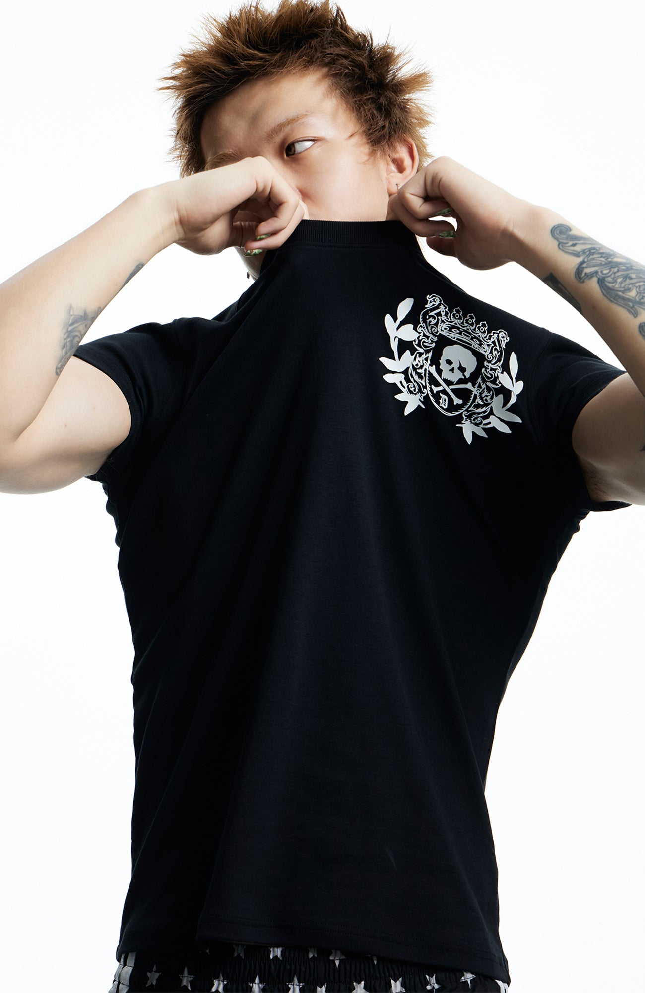 DND4DES Gothic Skull Crest T-Shirt, premium urban and streetwear designers apparel on PROJECTISR.com, DND4DES