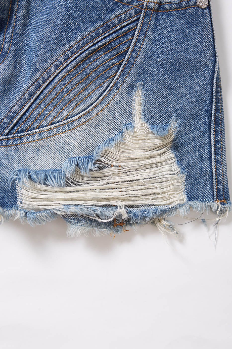 FACEONLAB Deconstructed Cropped Ripped Denim Shorts