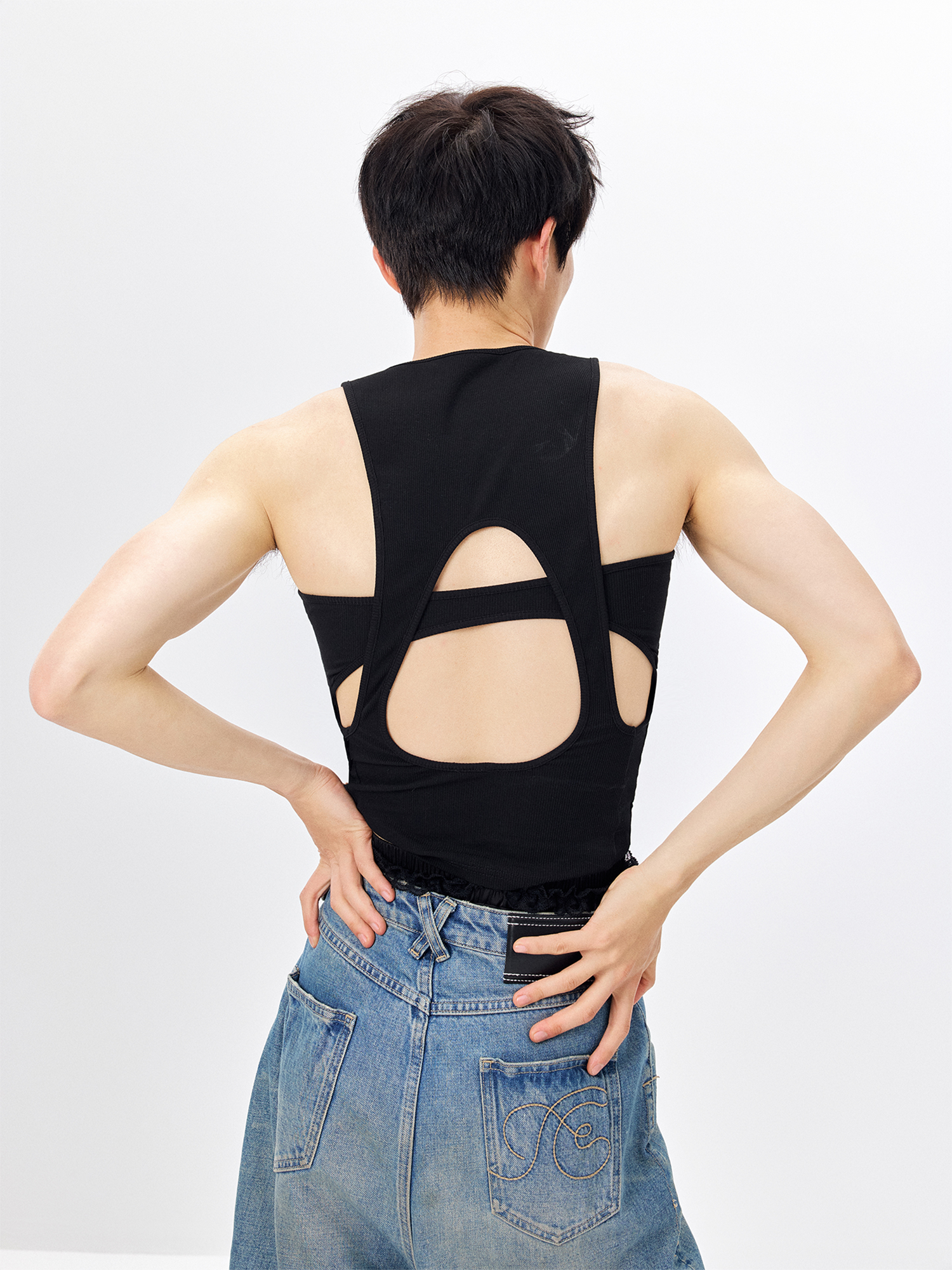 TUIMU Back Cut-Out Ribbed Tank Top Black