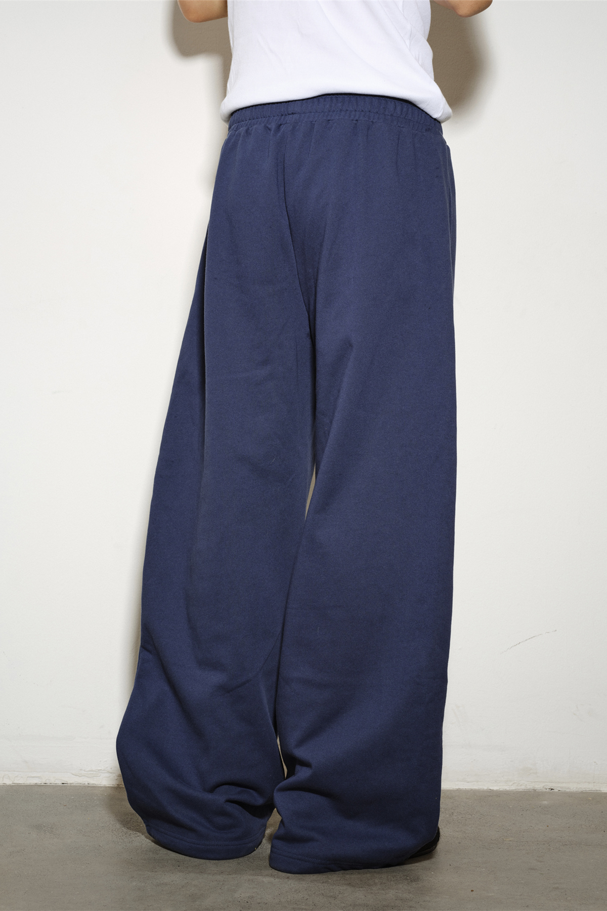NOVACAM Retro Graphic Sweatpants