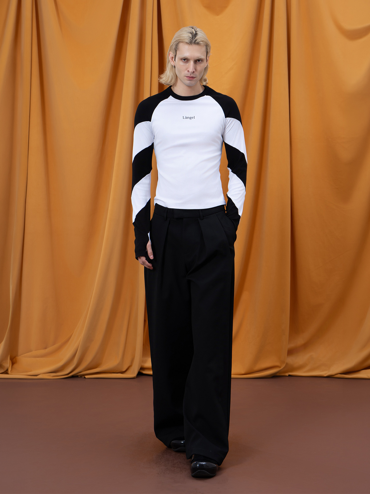 CLP Spiral Spliced Slim-Fit Long-Sleeve Tee