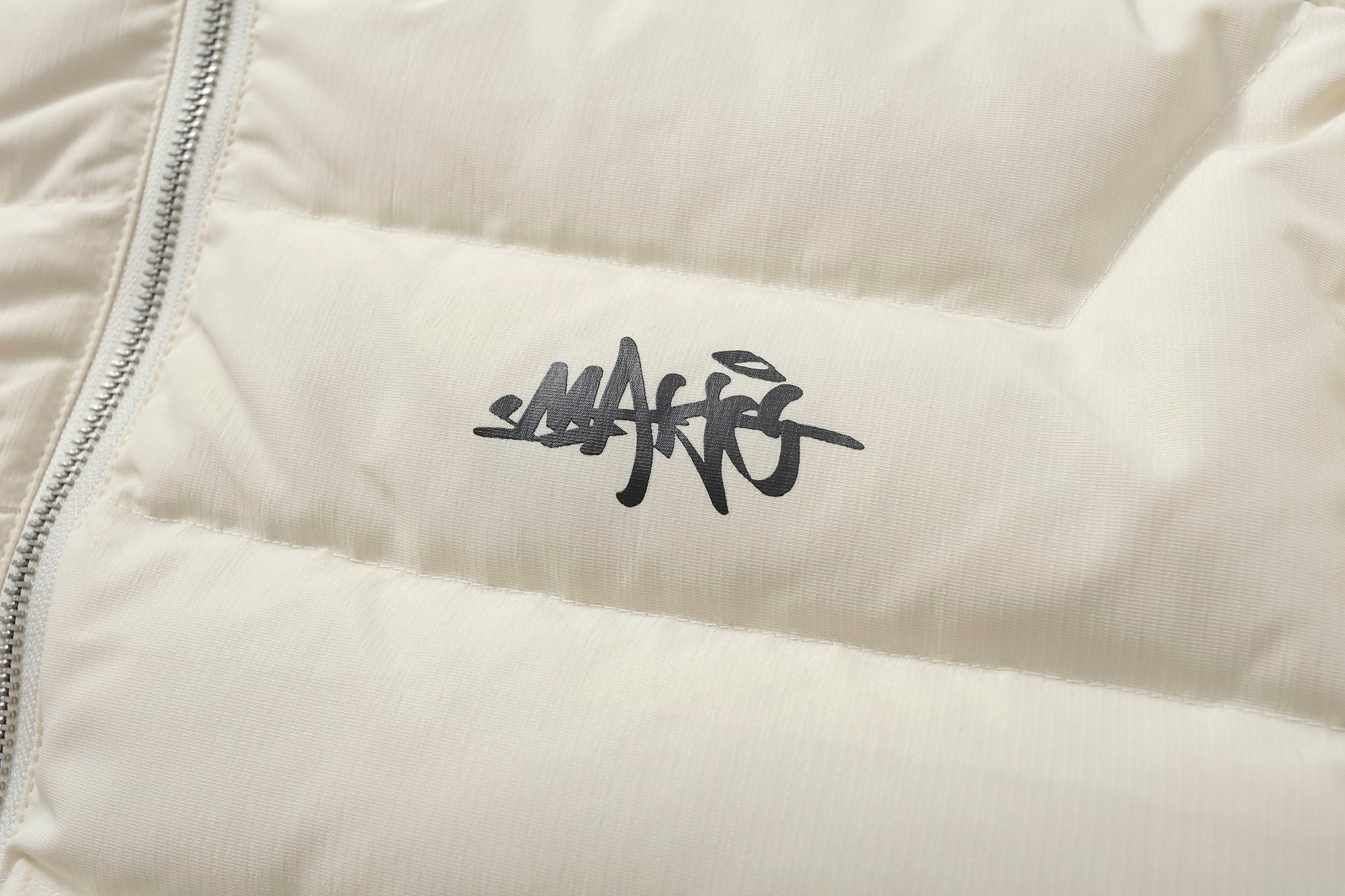 MAKEMORE LOGO Embroidered Elastic Quilted Down Jacket