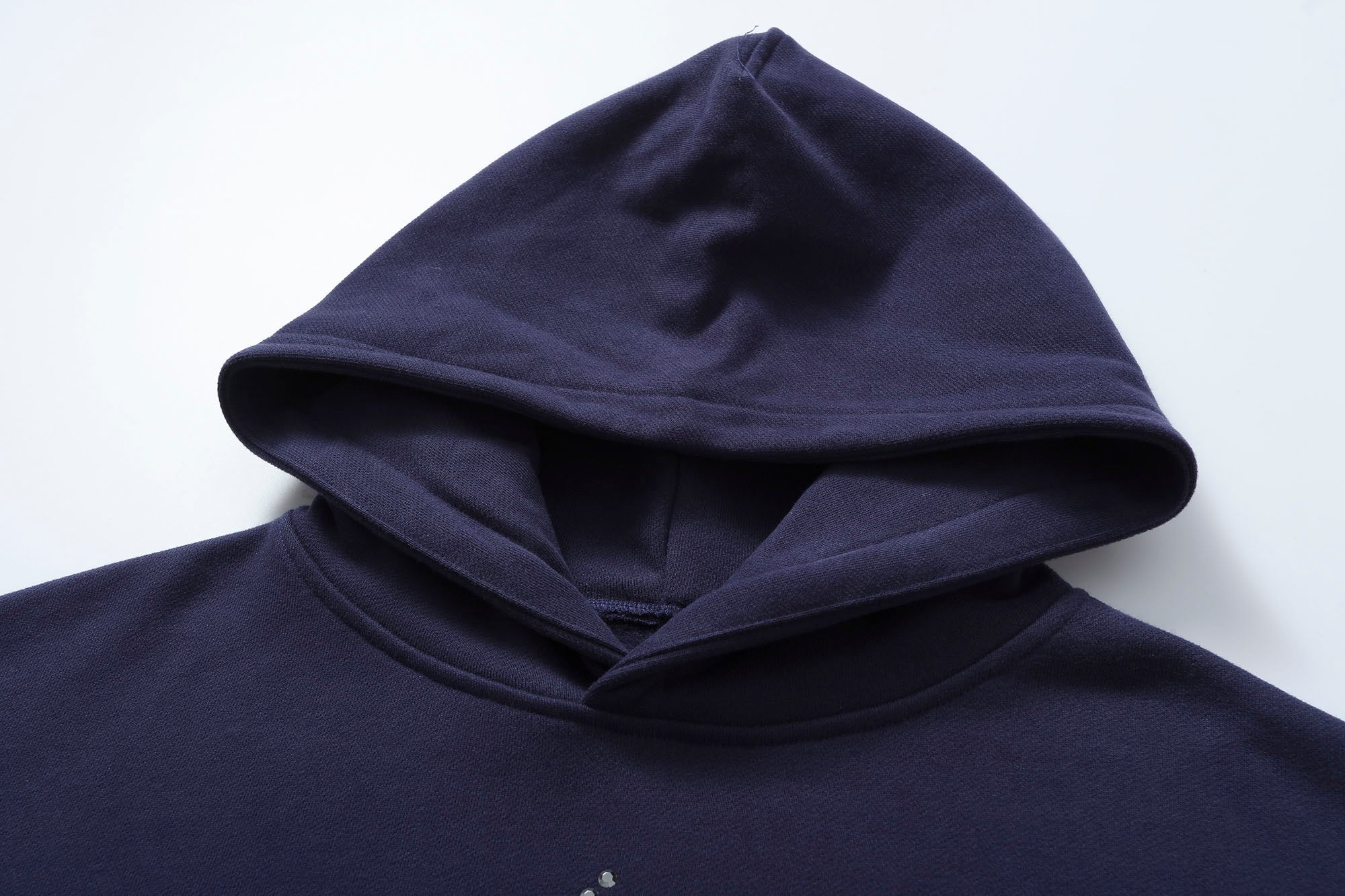 MAKEMORE Rhinestone Contrast LOGO Fleece Hoodie
