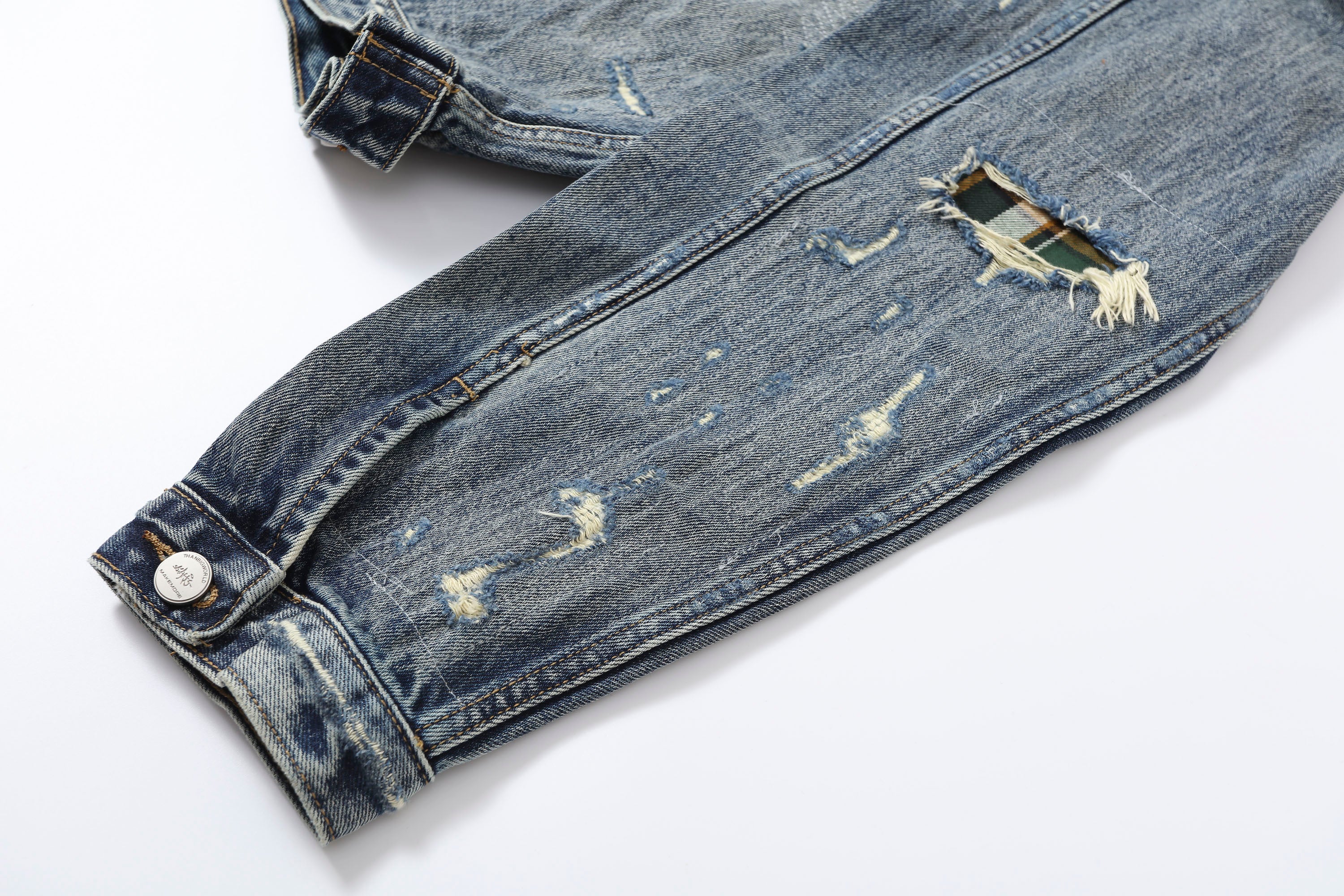 MAKEMORE Retro Distressed Ripped Denim Jacket