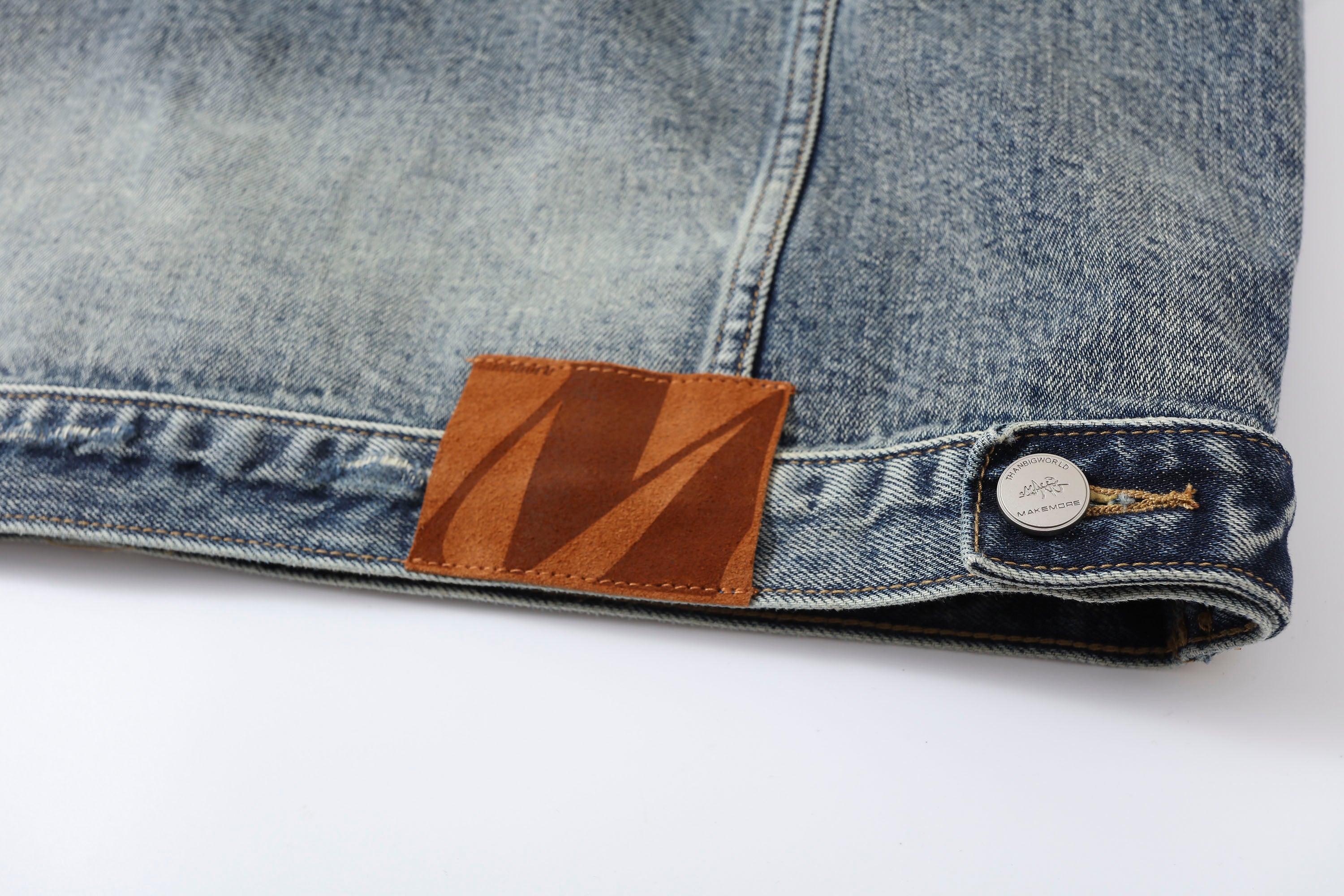 MAKEMORE Retro Distressed Ripped Denim Jacket