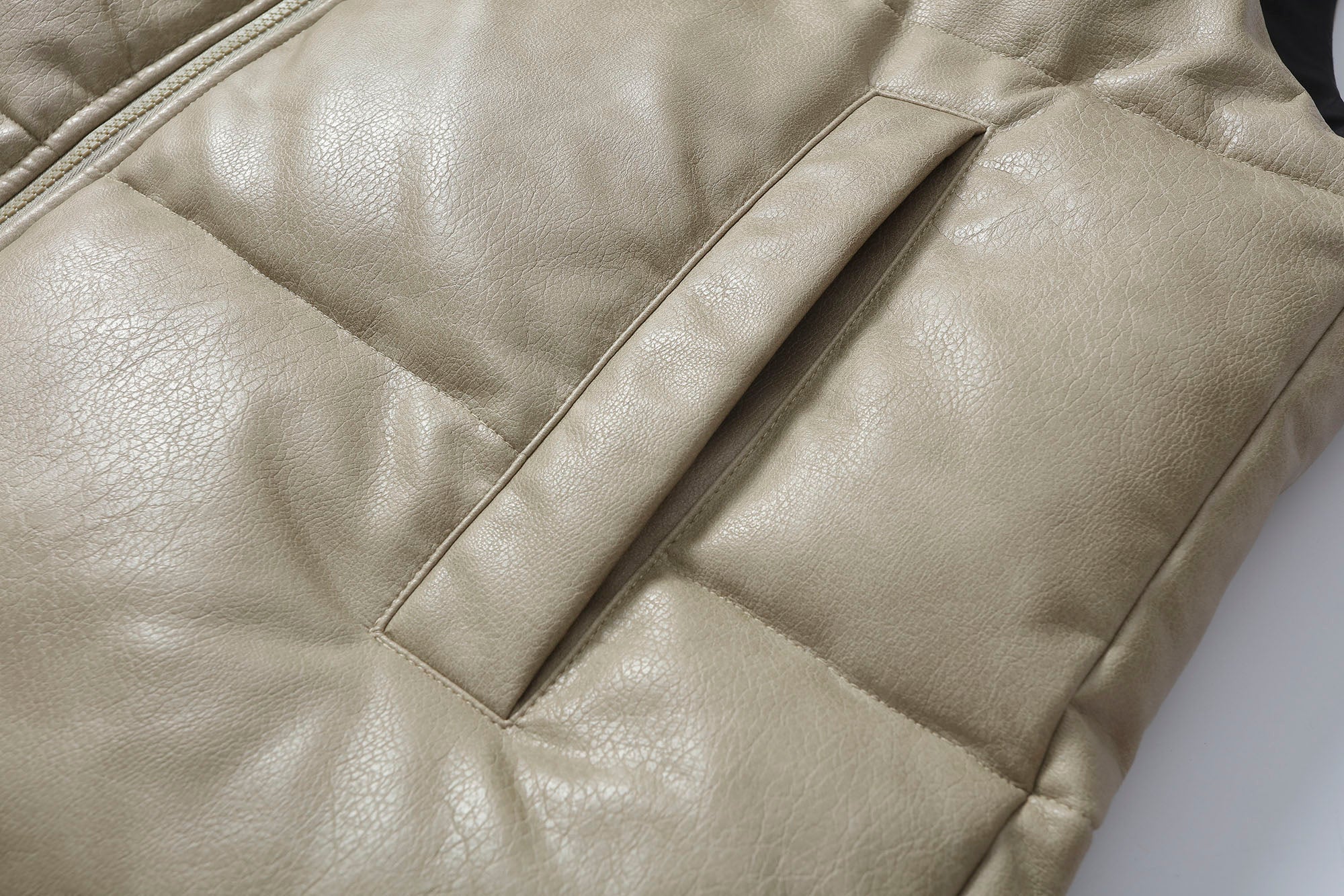 MAKEMORE PU Embossed LOGO Puffer Vest