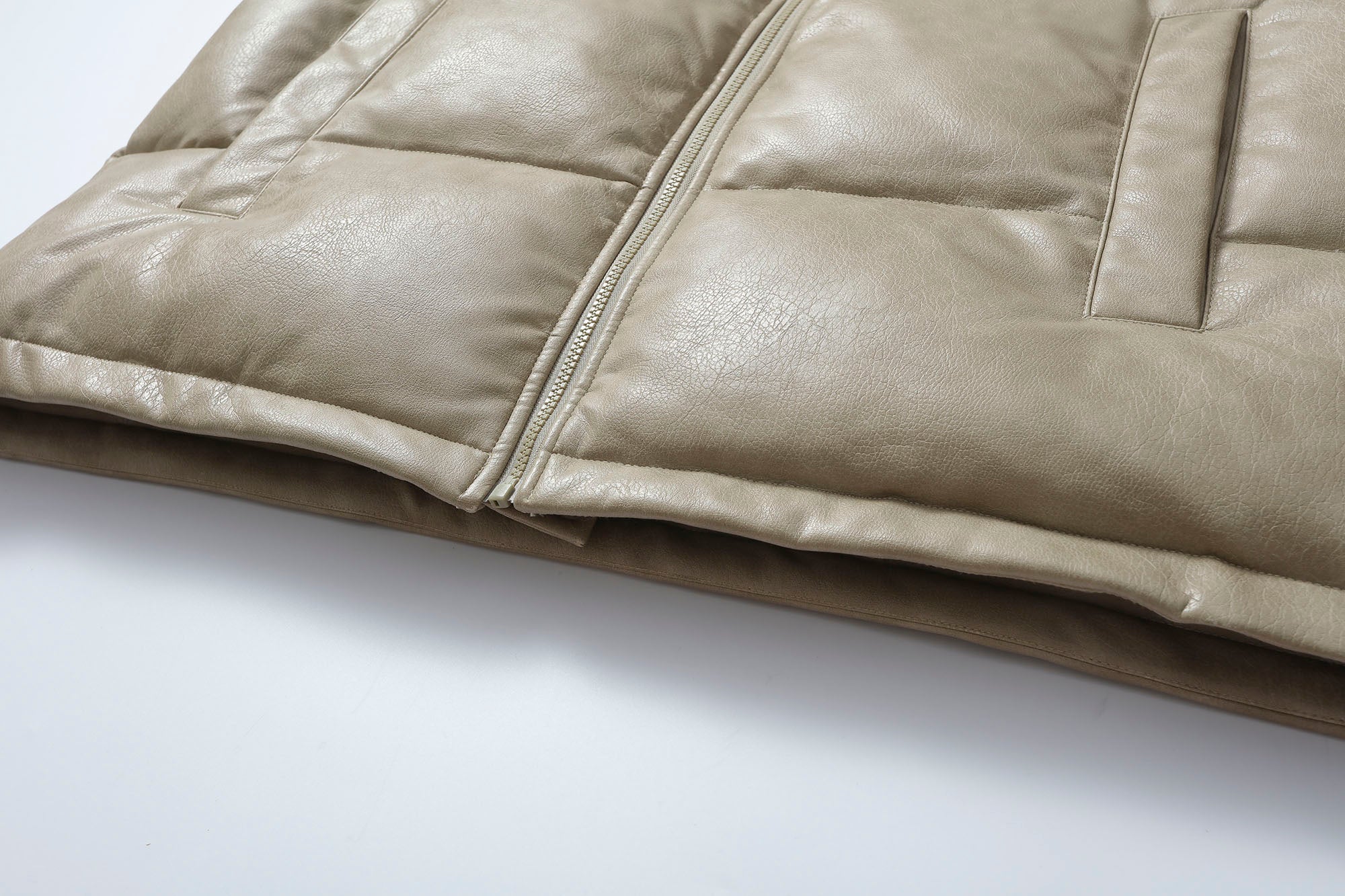 MAKEMORE PU Embossed LOGO Puffer Vest