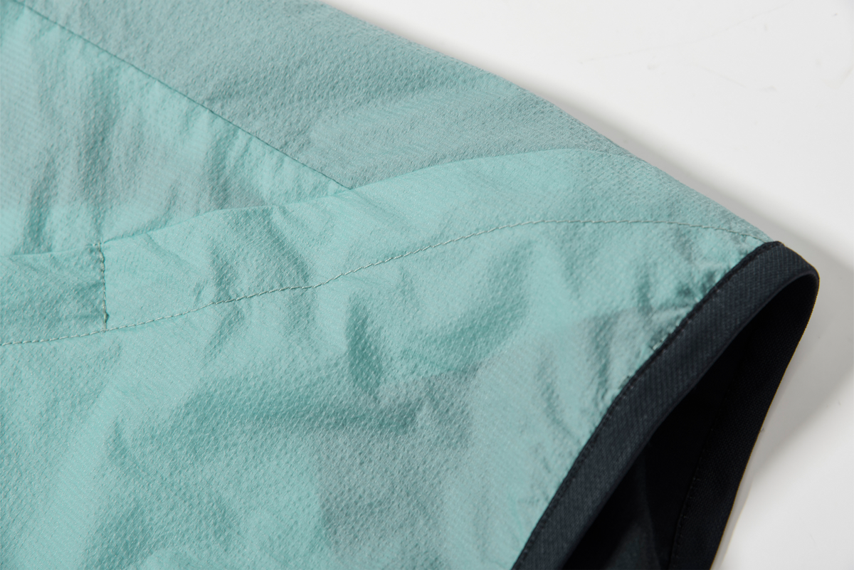 HALCYON Reversible Half-Zip Athletic Vest