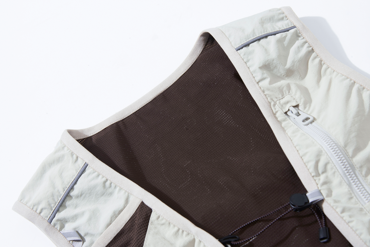 HALCYON Splash-Proof Multi-Pocket Vest