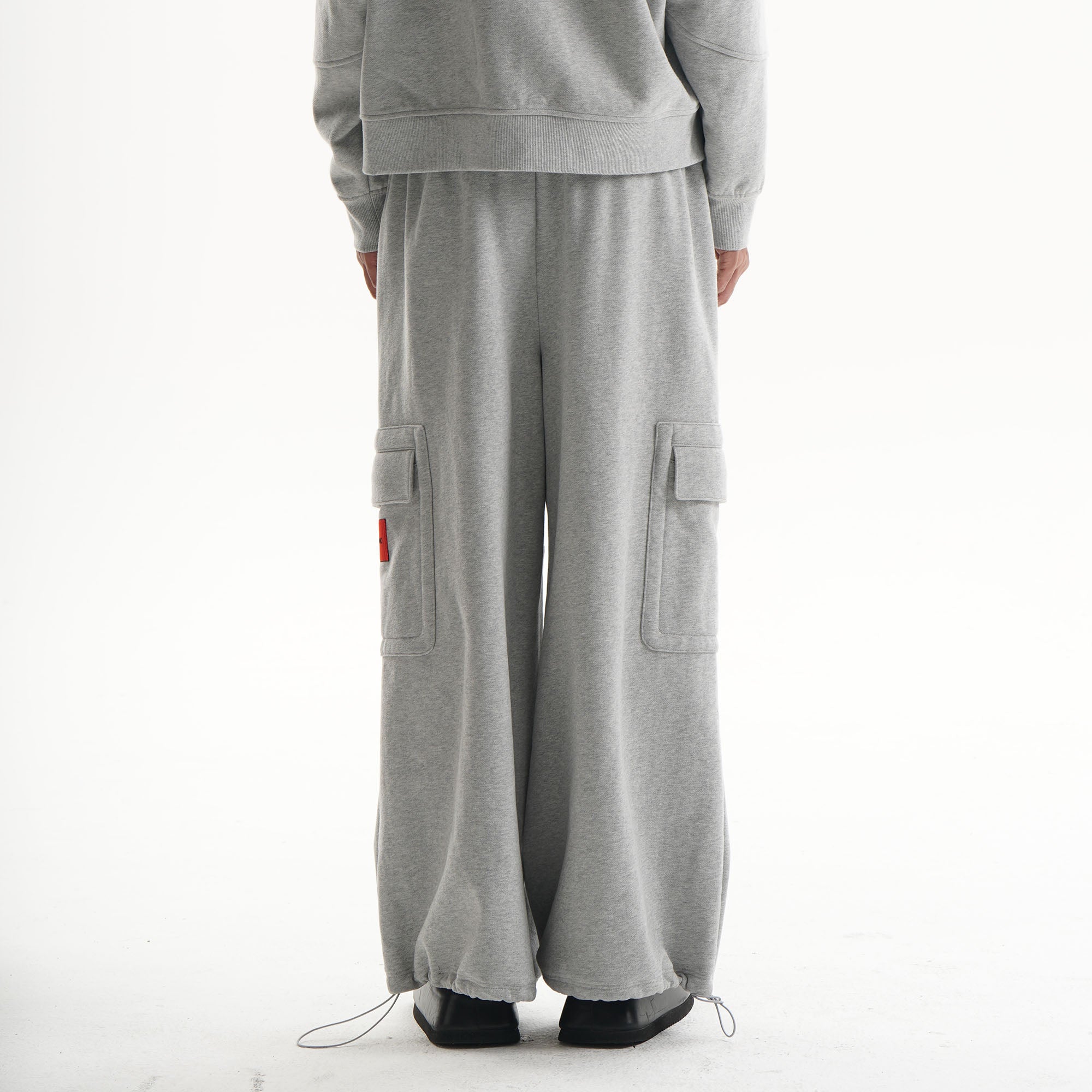 ORAL UTOPIA Fleece-Lined Multi Pocket Sweatpants