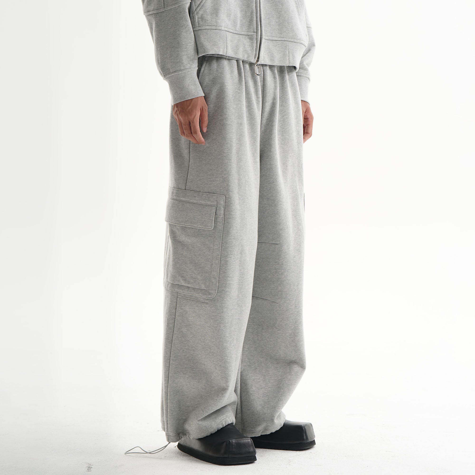 ORAL UTOPIA Fleece-Lined Multi Pocket Sweatpants