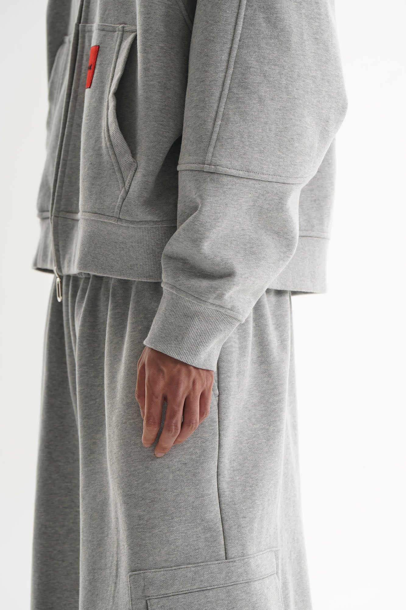 ORAL UTOPIA Fleece-Lined Multi Pocket Sweatpants