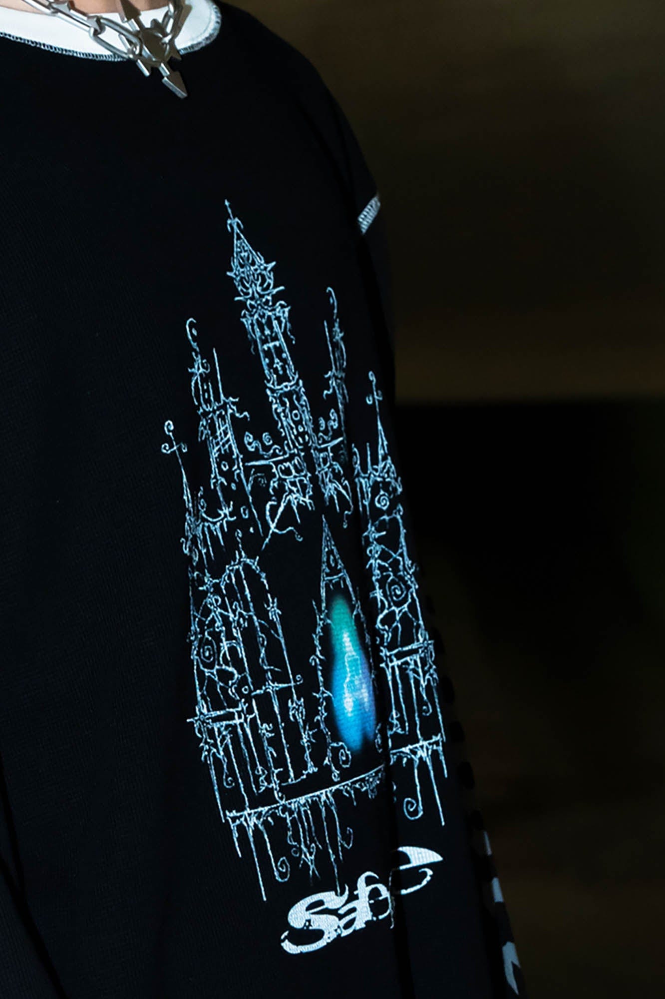 PHANTOMHUNTER Cathedral Stitch Long-Sleeve Tee