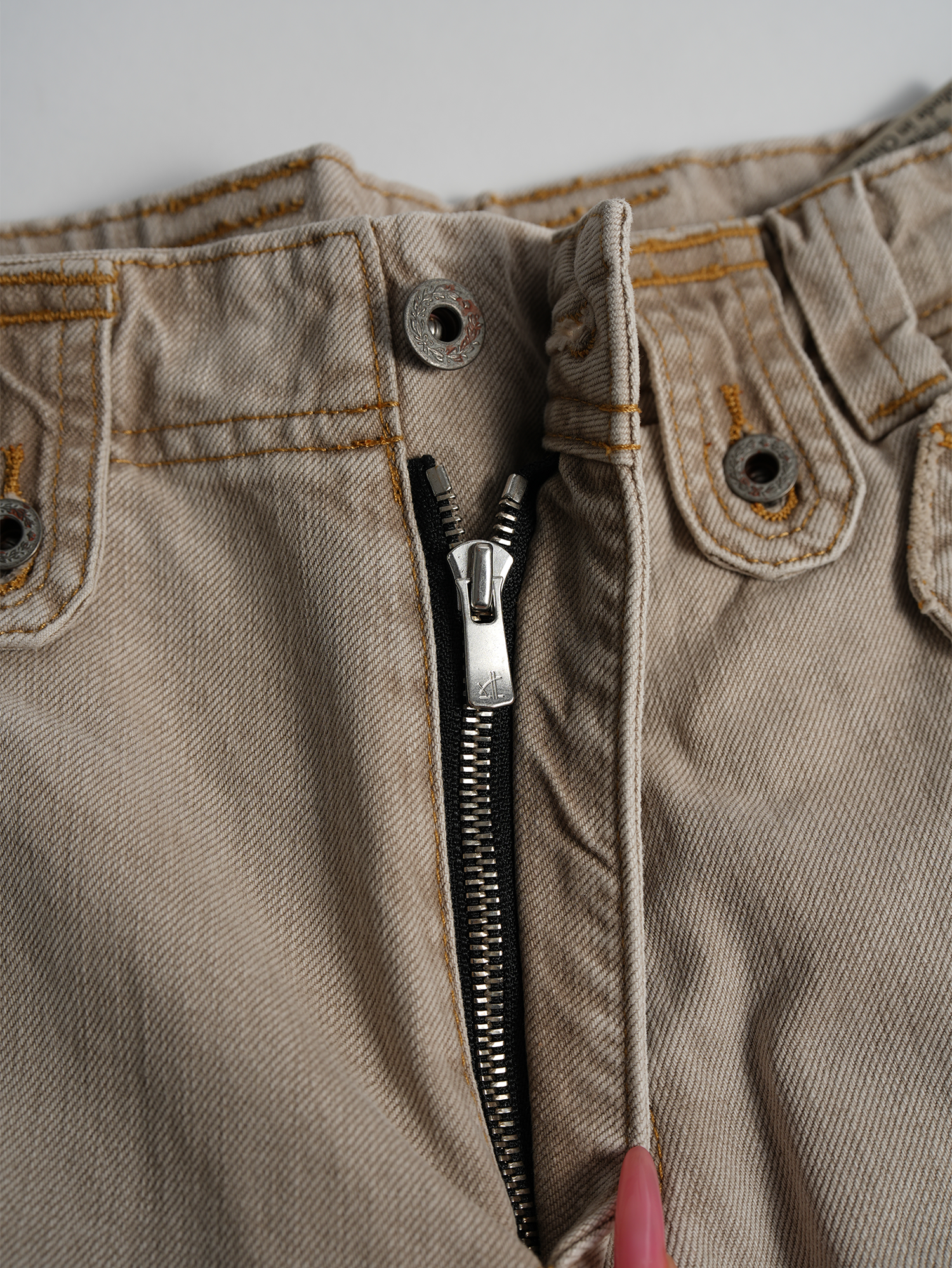 NEIGBORL Washed Distressed Multi-Pocket Cargo Shorts