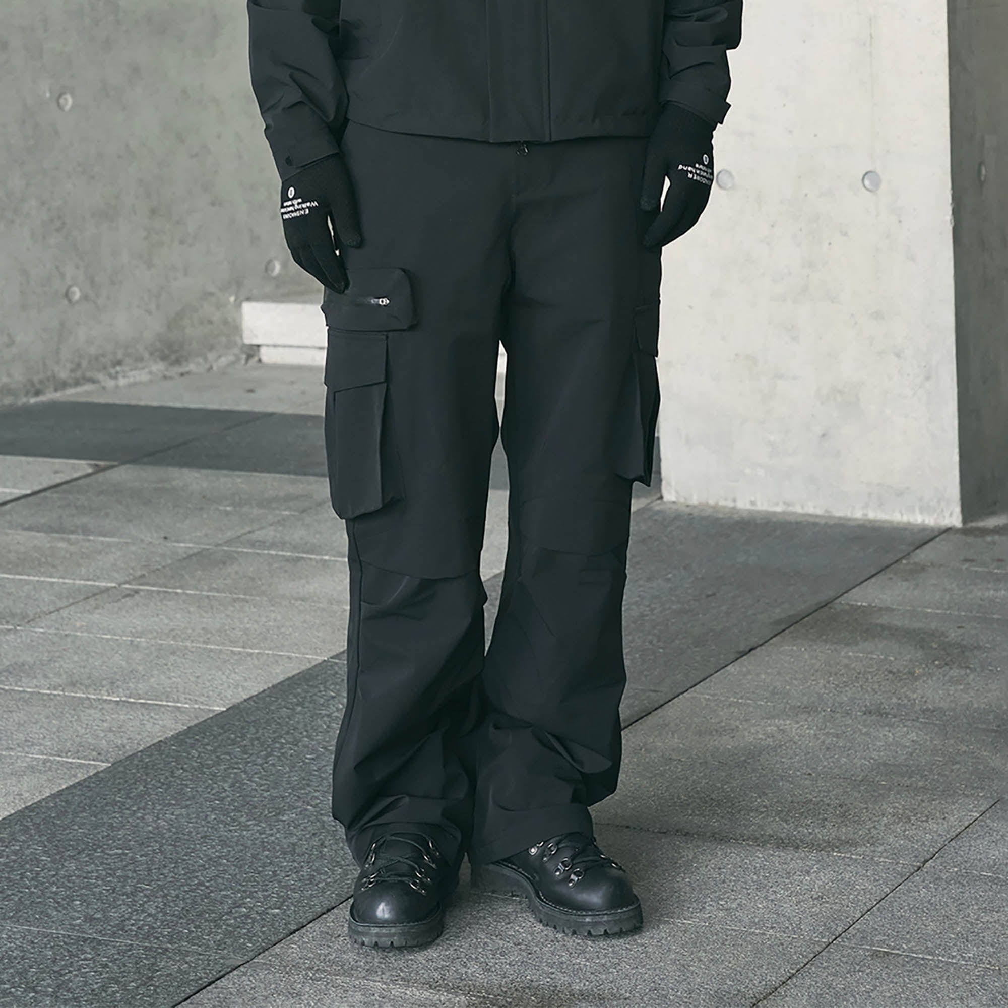 ENSHADOWER Modern Multi-Pocket Pleated Waterproof Pants