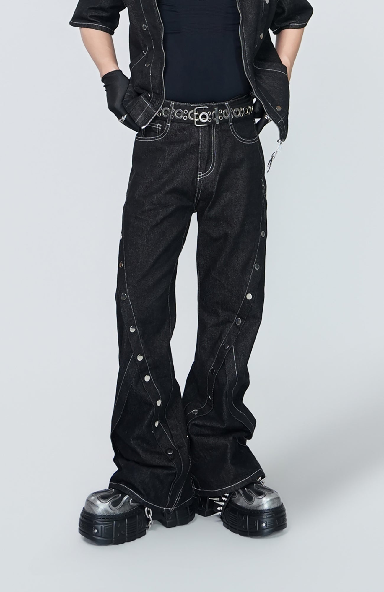 VE2 Raw Denim Button Panel Flared Jeans