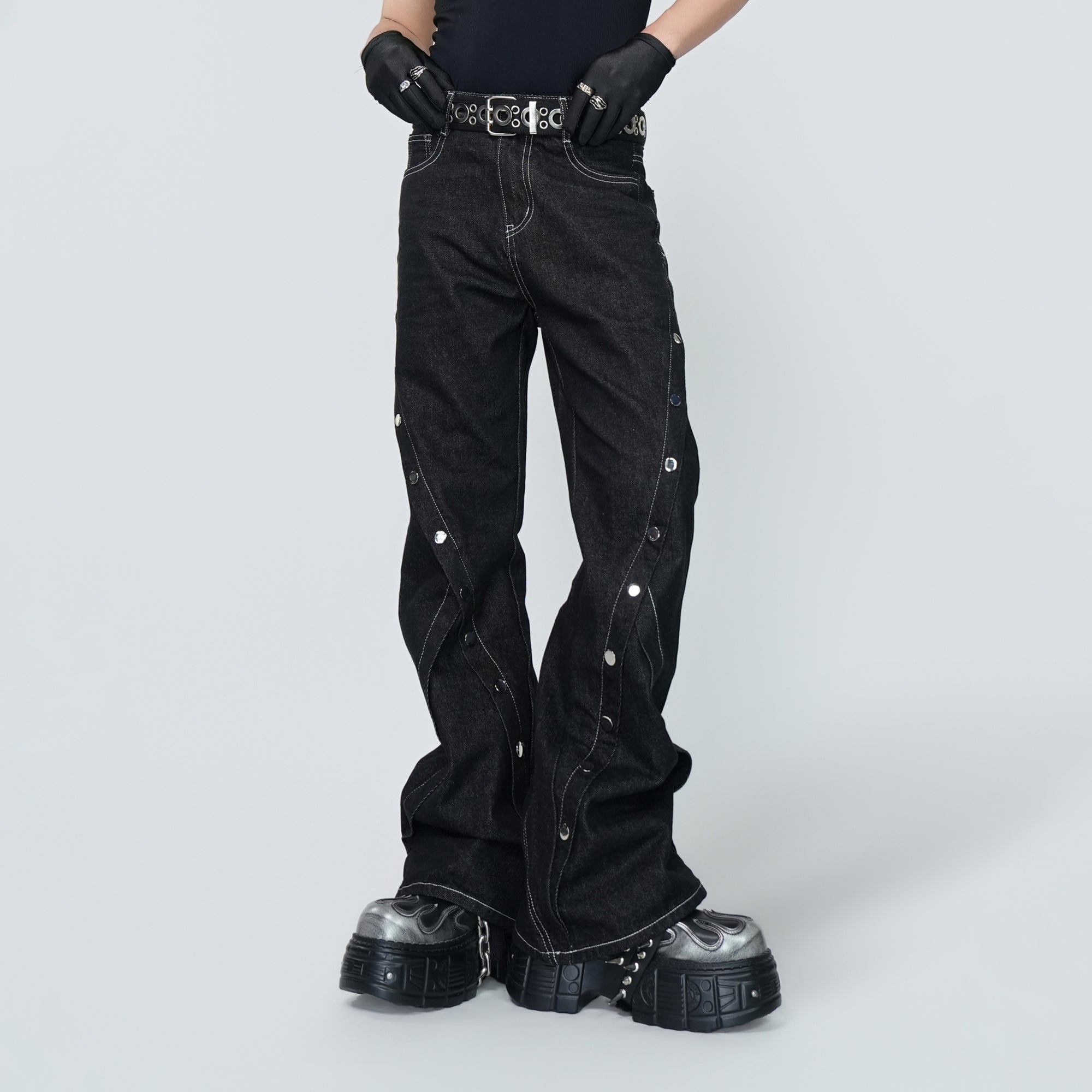 VE2 Raw Denim Button Panel Flared Jeans