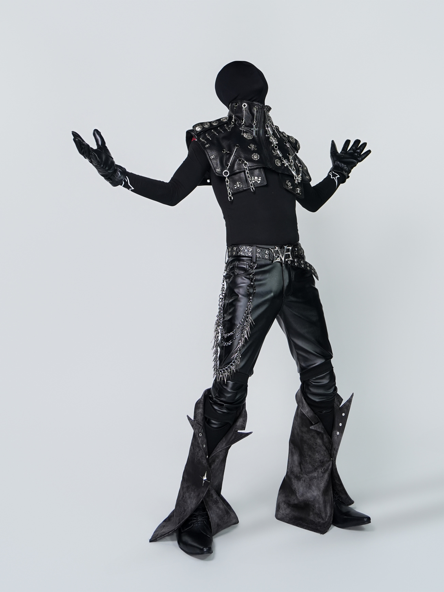 VE2 Detachable Flared Faux Leather Pants