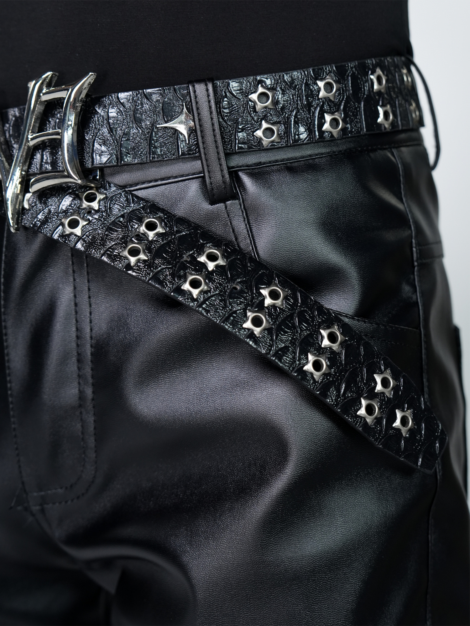 VE2 Detachable Flared Faux Leather Pants