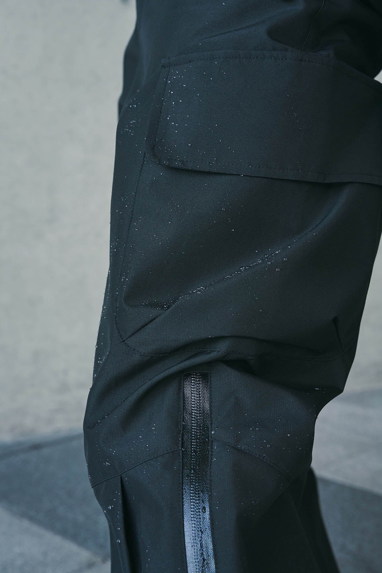 ENSHADOWER Multi-Pocket Waterproof Half-Zip Pants