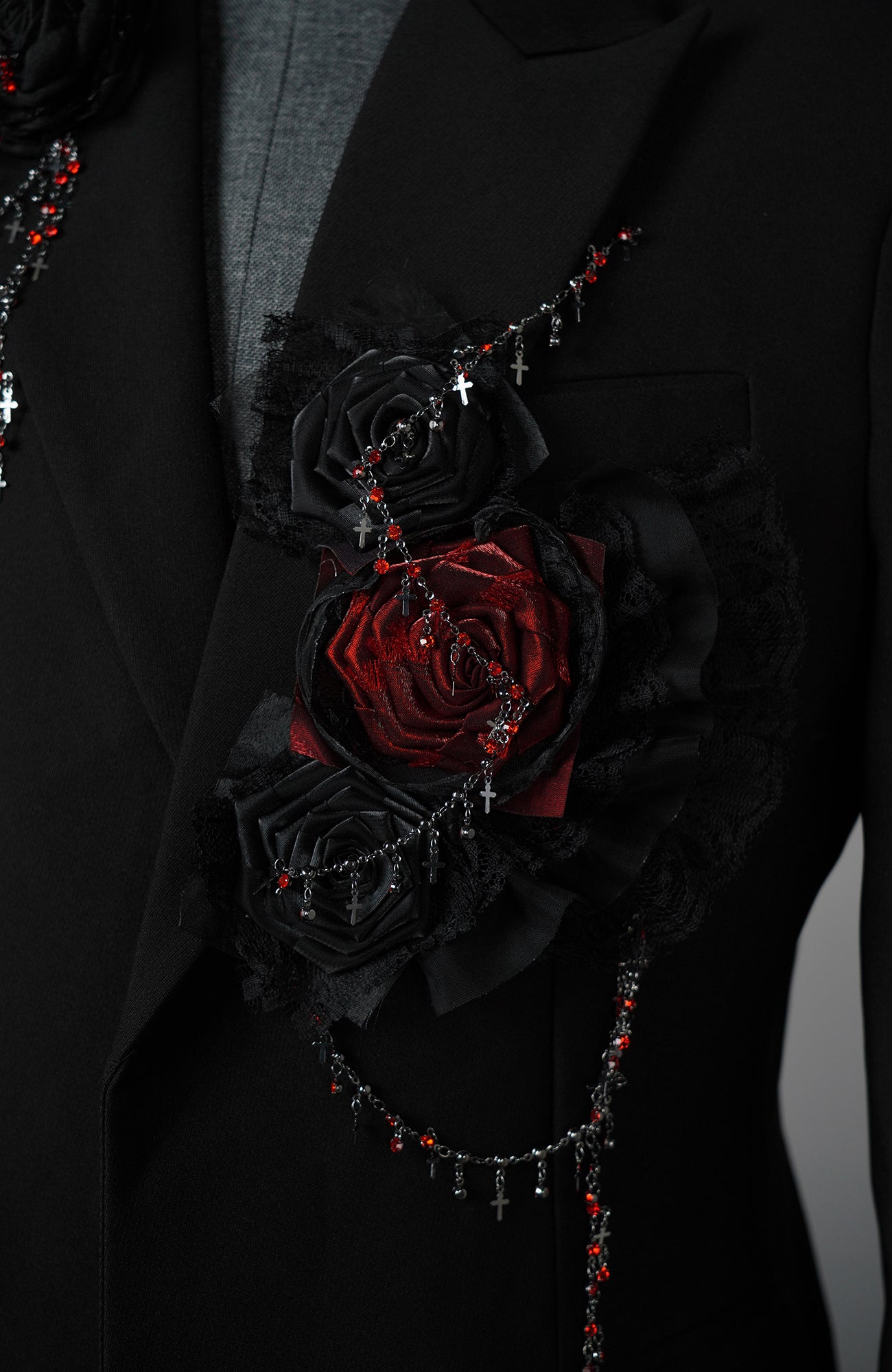 SHANG JIE Floral Appliqué Beaded Chain Blazer, premium urban and streetwear designers apparel on PROJECTISR.com, SHANG JIE
