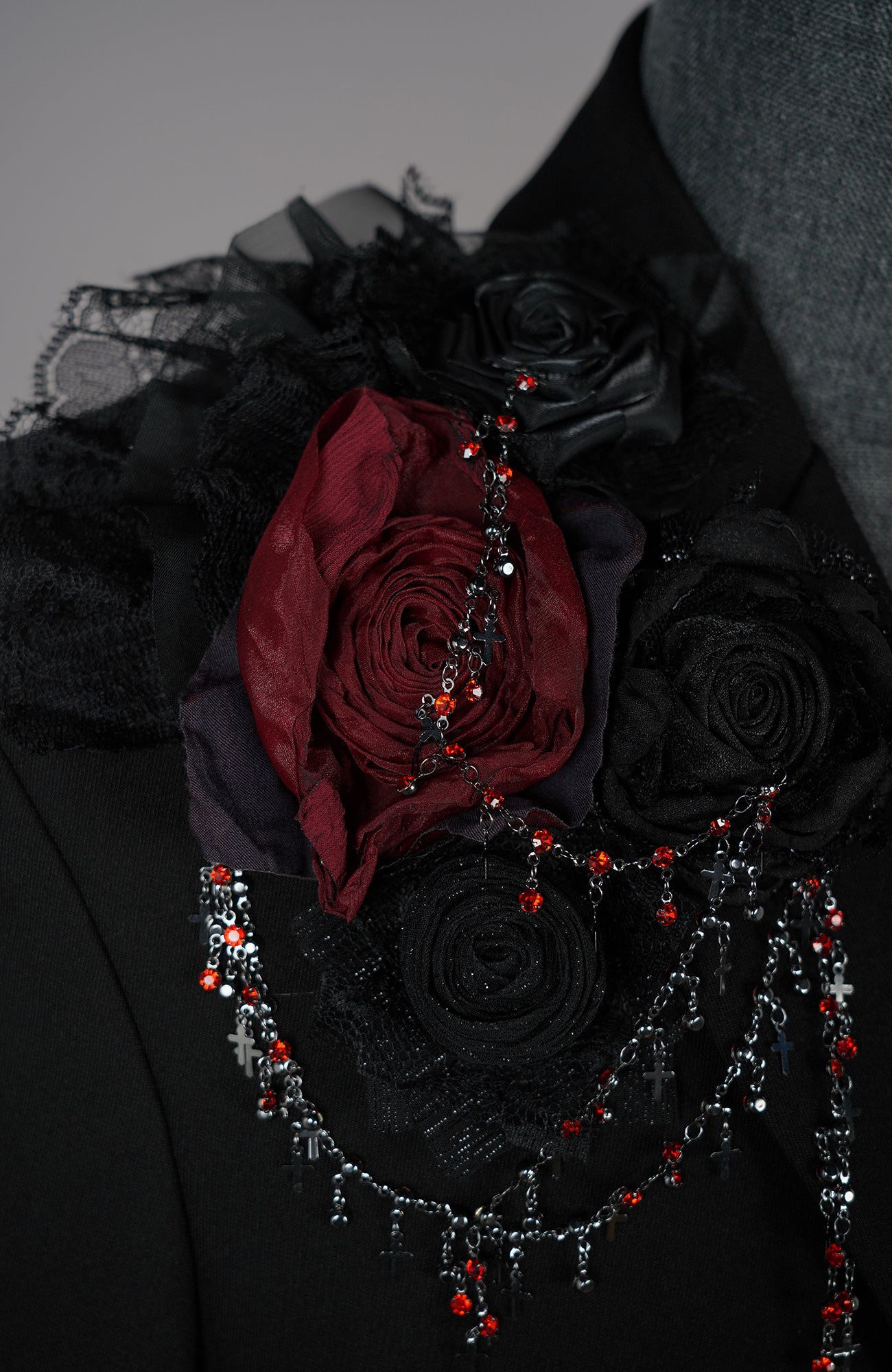 SHANG JIE Floral Appliqué Beaded Chain Blazer, premium urban and streetwear designers apparel on PROJECTISR.com, SHANG JIE