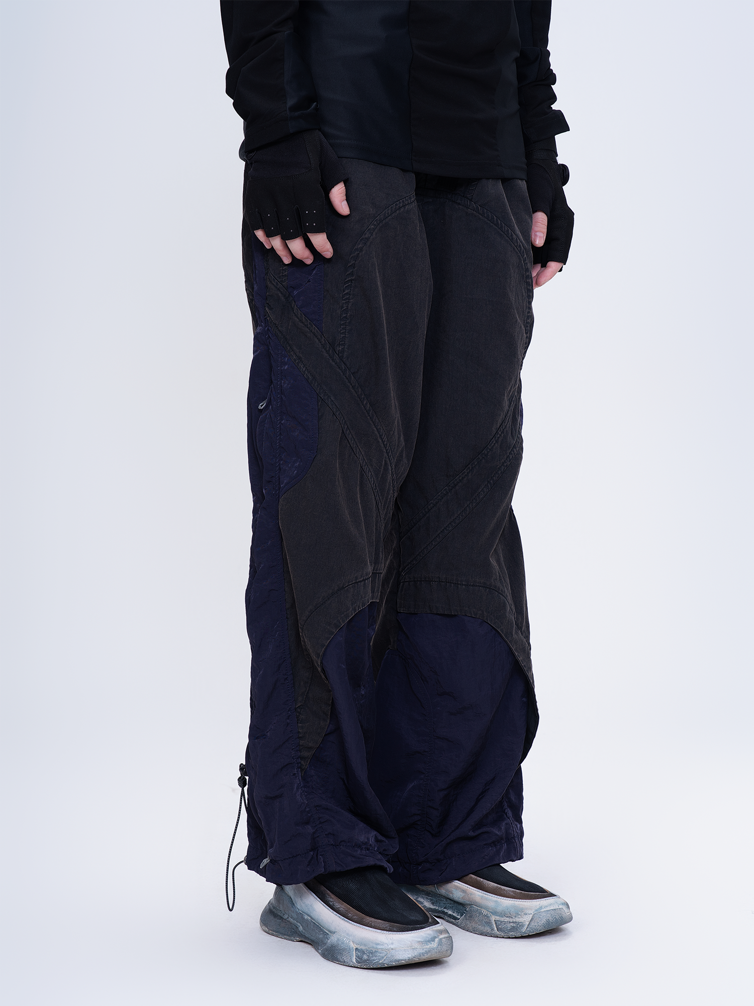 STEAM Deconstructed Zippered Spliced Wide-Leg Cargo Pants