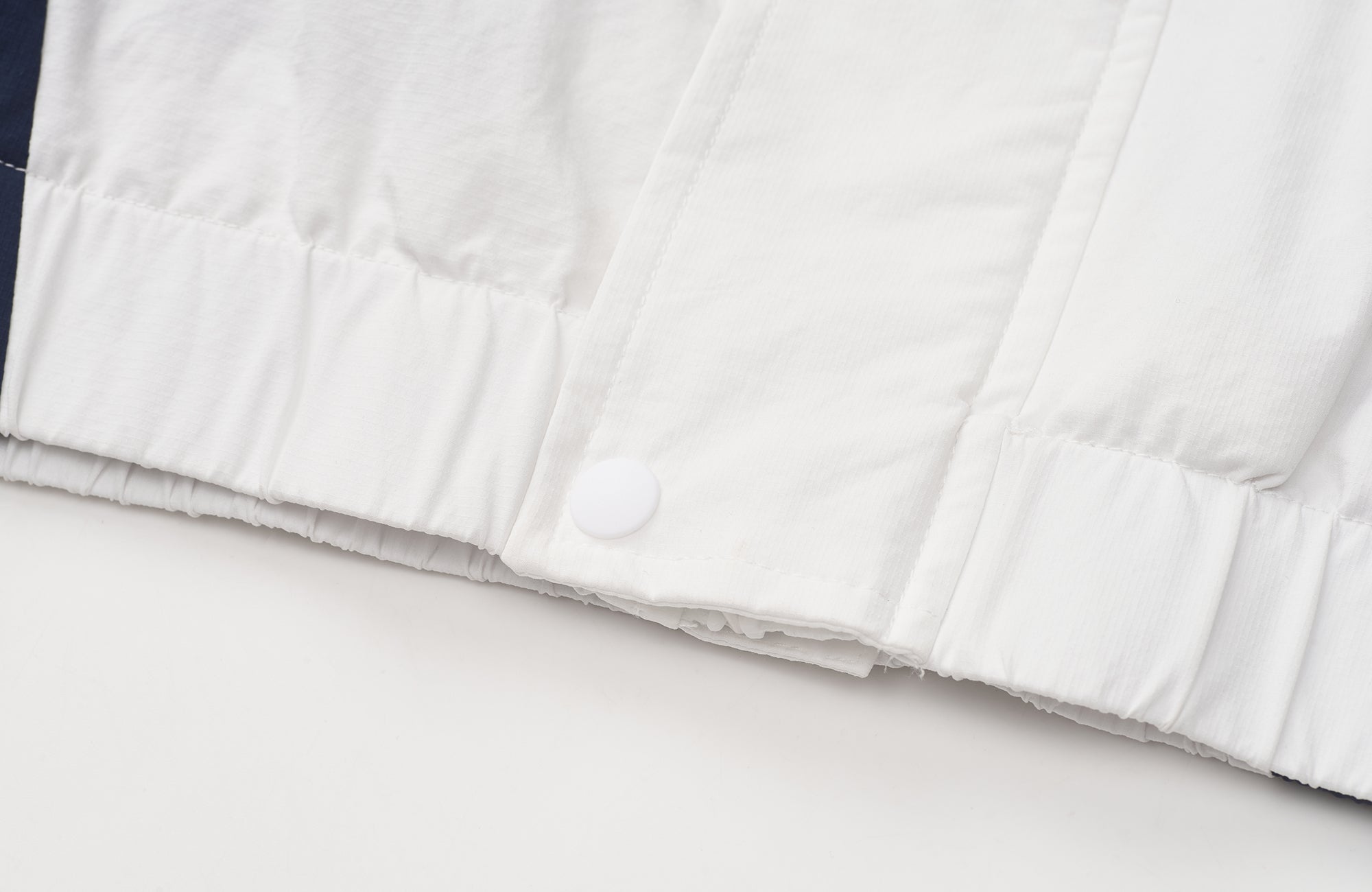 ROARINGWILD A ARCH Embroidered Graphic Raglan Jacket