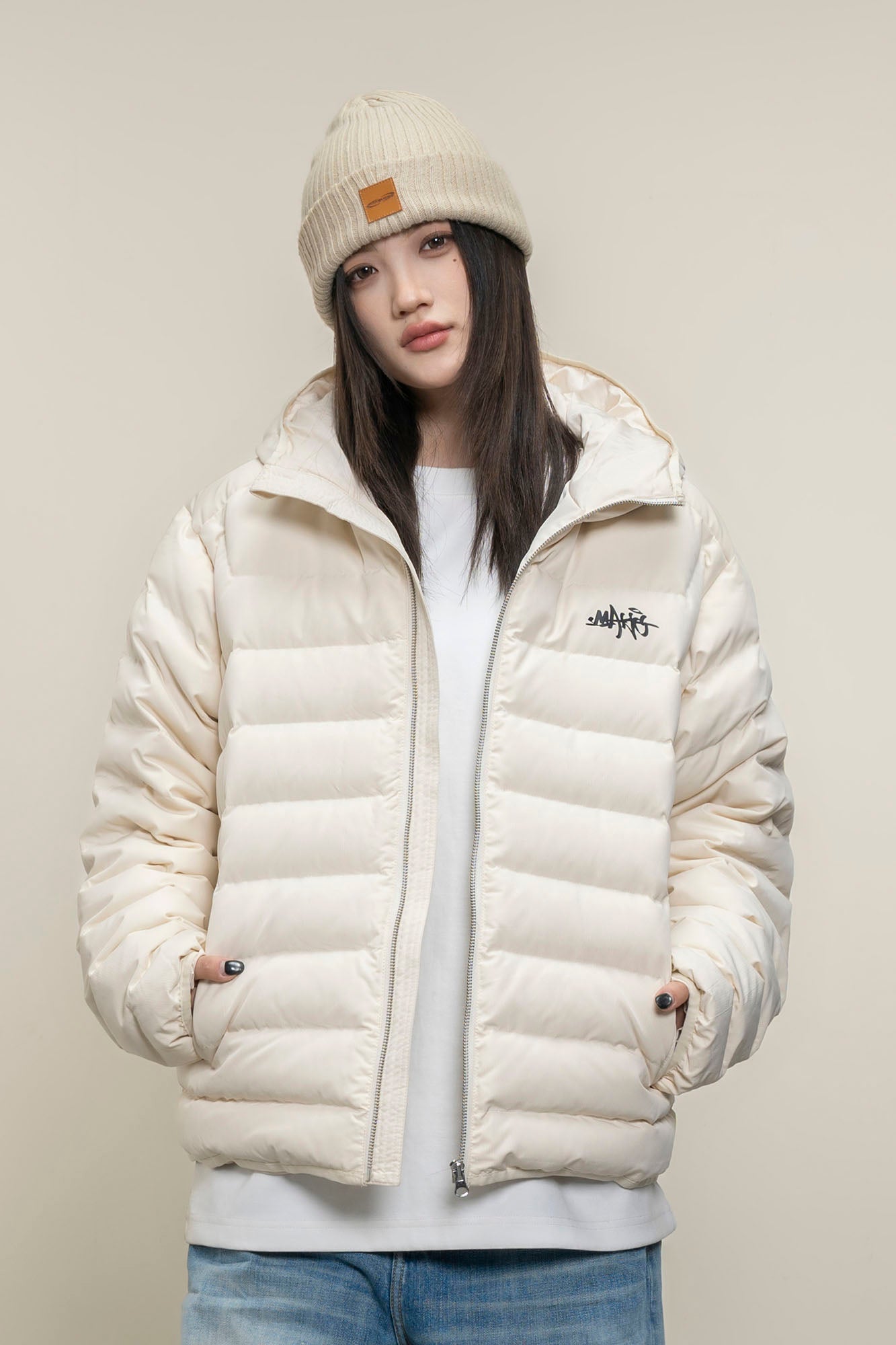 MAKEMORE LOGO Embroidered Elastic Quilted Down Jacket