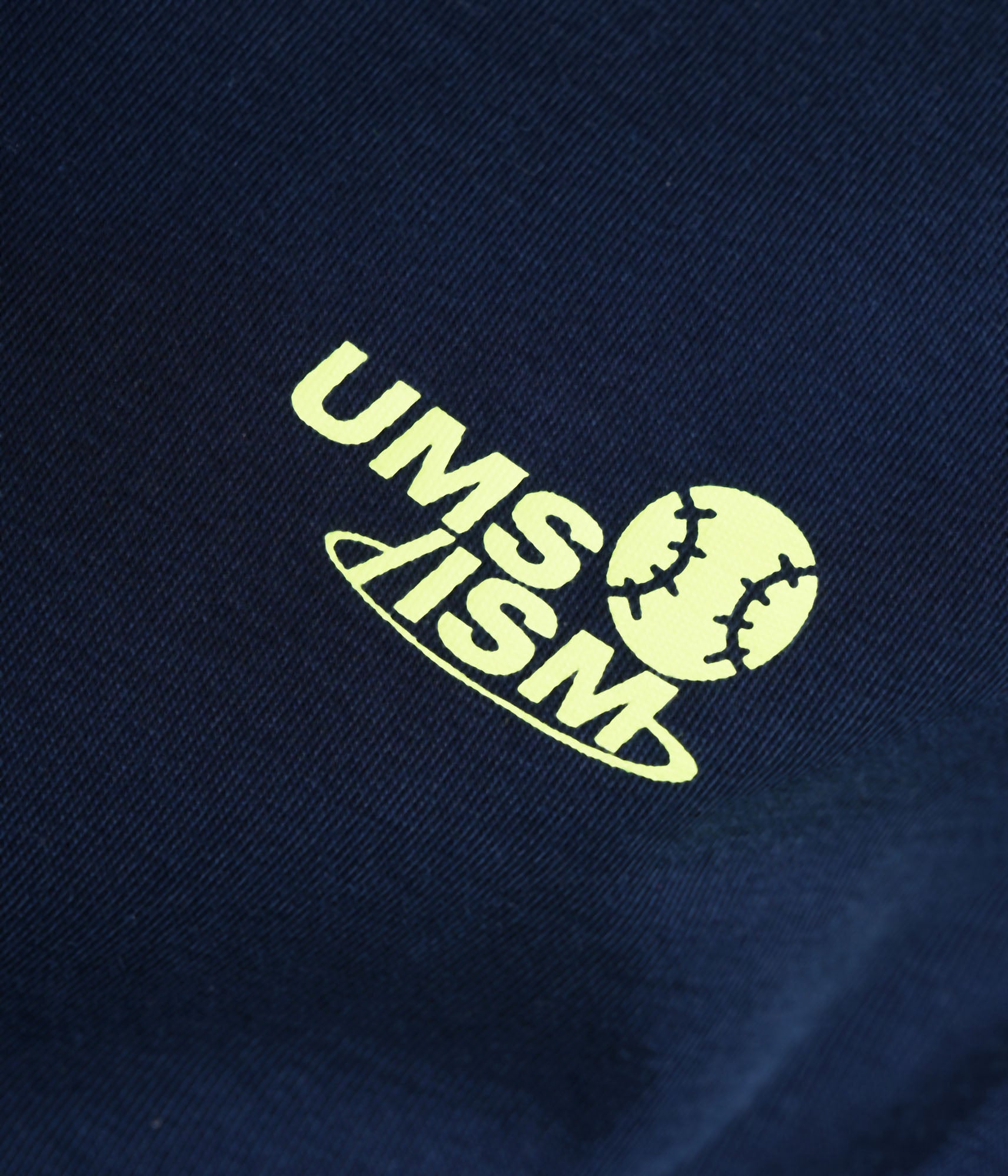 UMAMIISM Side Stripe Raglan Quick-Dry Long-Sleeve Tee, premium urban and streetwear designers apparel on PROJECTISR.com, UMAMIISM