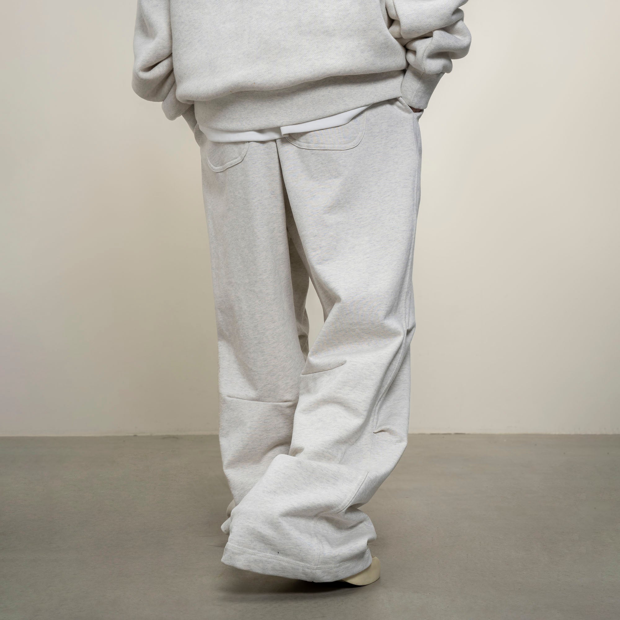 MAKEMORE Double Pleated Drawstring Sweatpants