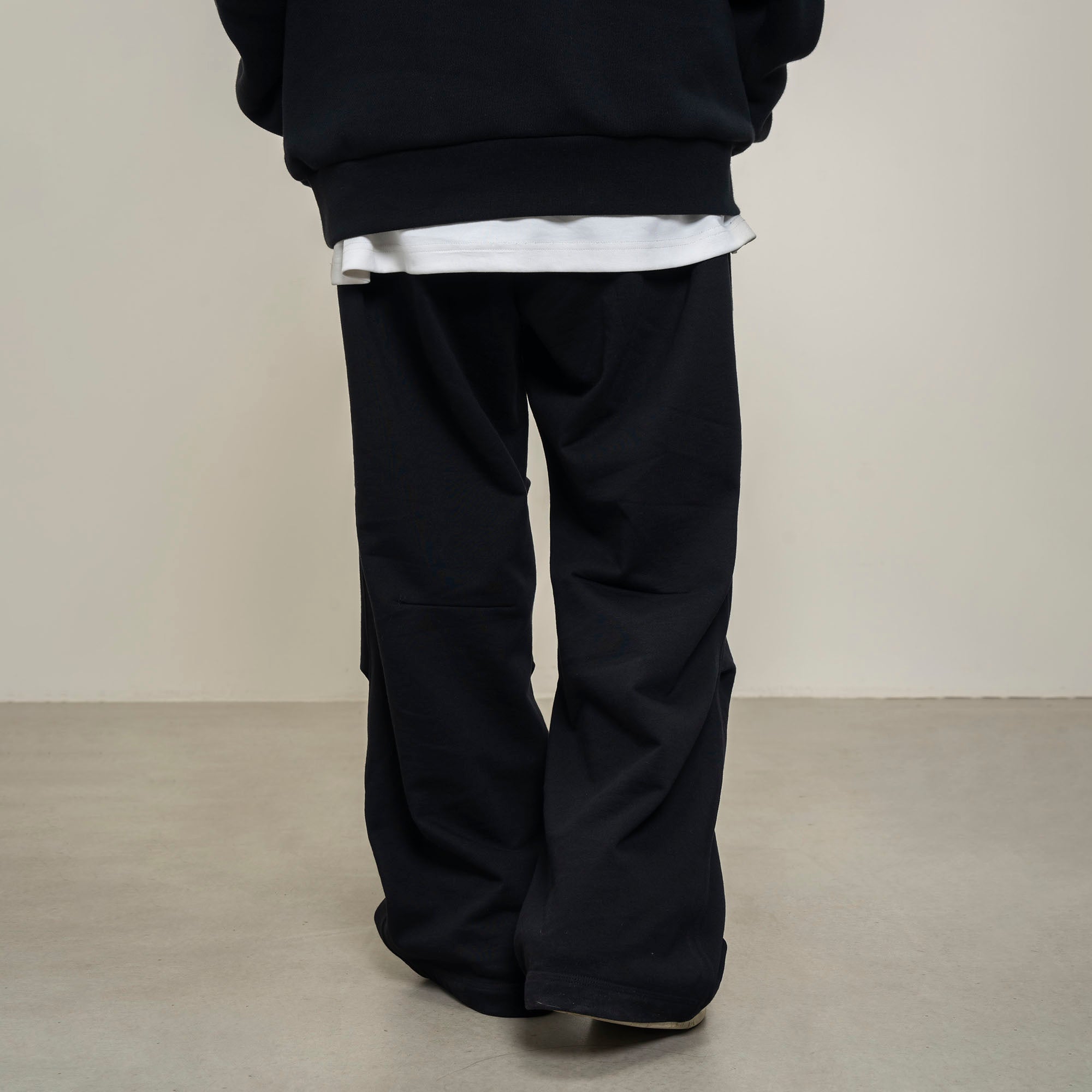 MAKEMORE Double Pleated Drawstring Sweatpants