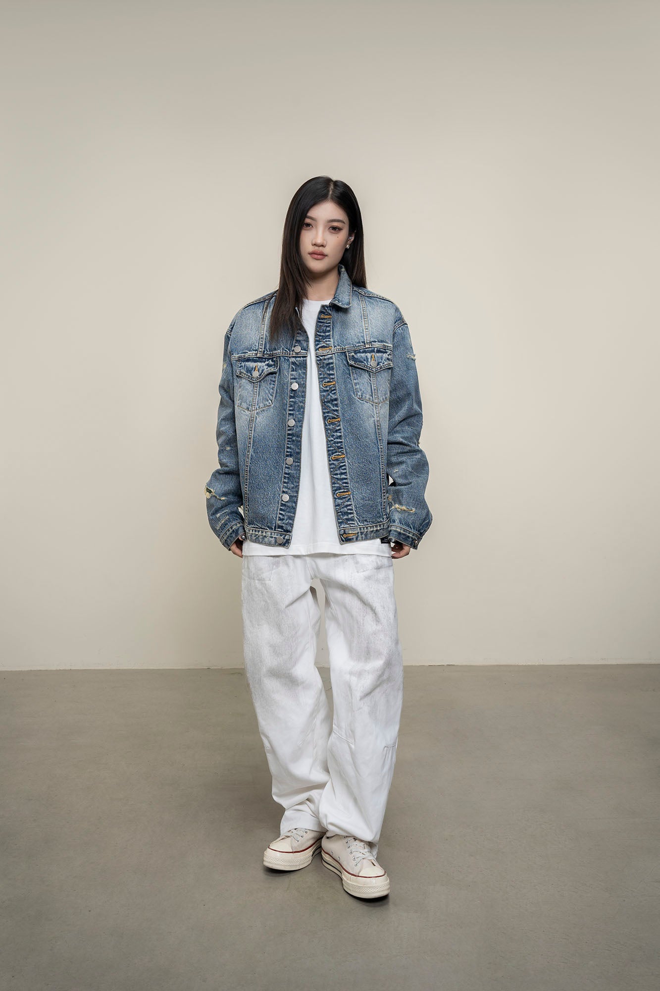 MAKEMORE Retro Distressed Ripped Denim Jacket