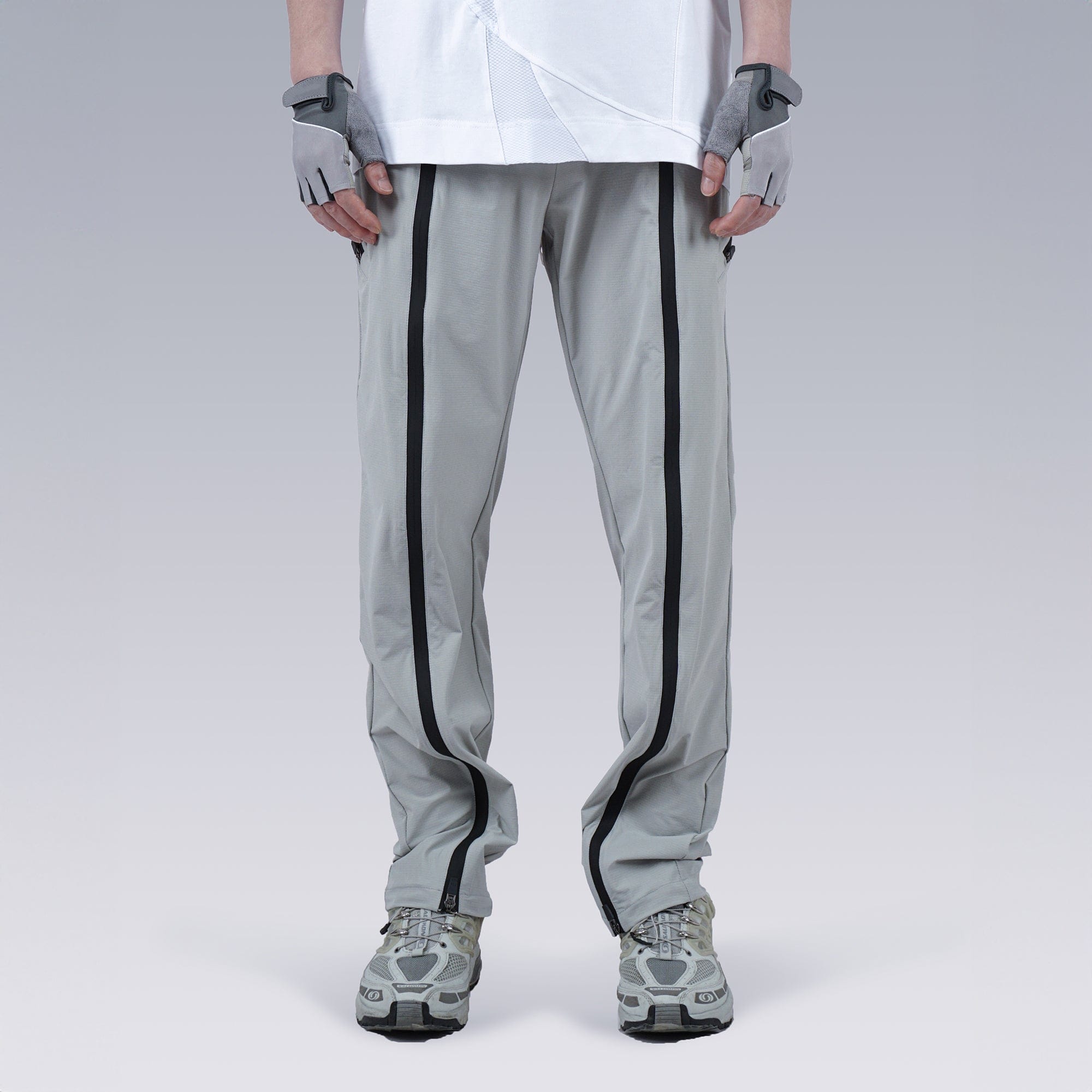 SILENSTORM Center-Zip Split Quick-Dry Pants