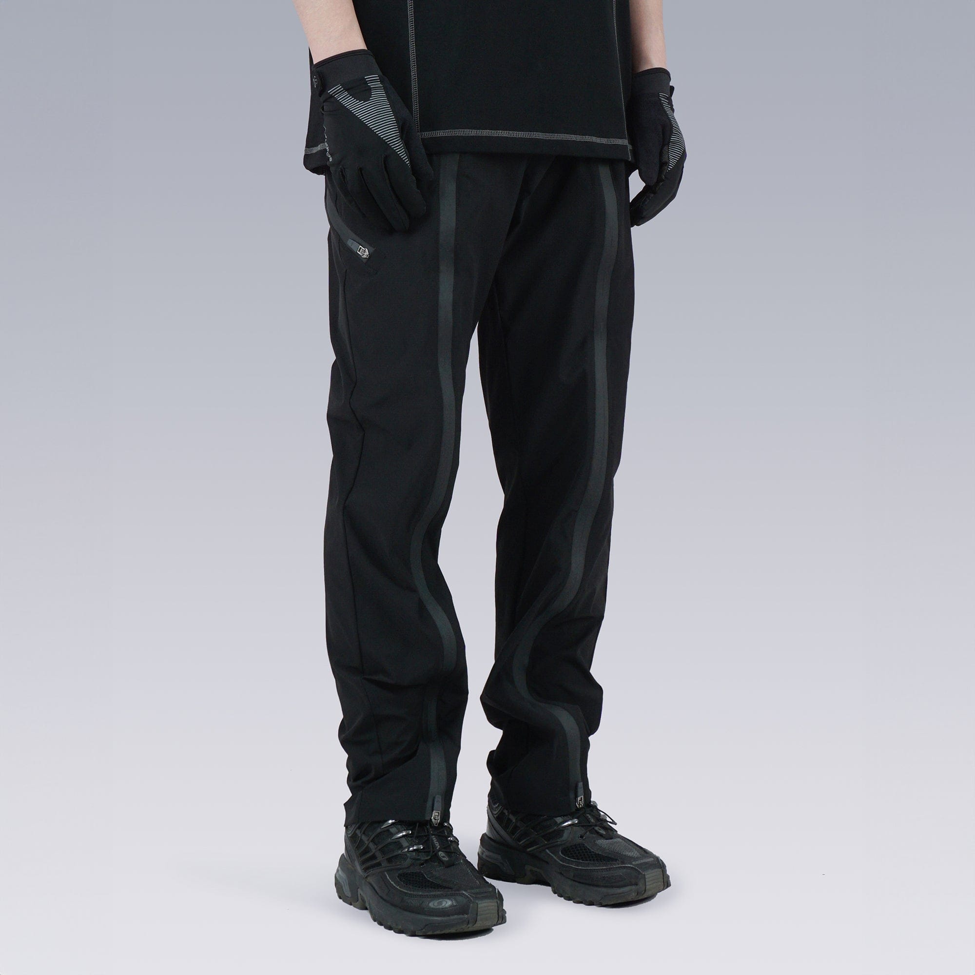 SILENSTORM Center-Zip Split Quick-Dry Pants