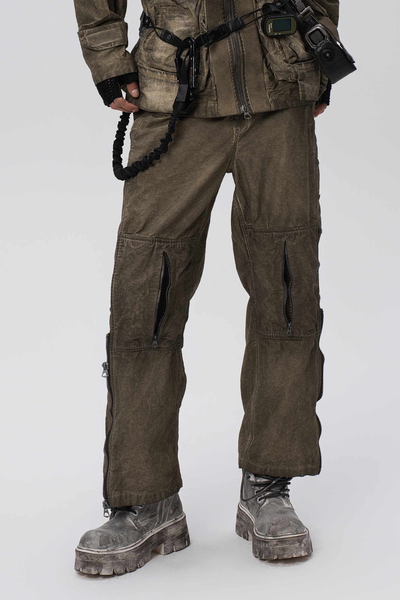 STEAM Distressed Mesh-Knee Multi-Pocket Straight-Leg Cargo Pants