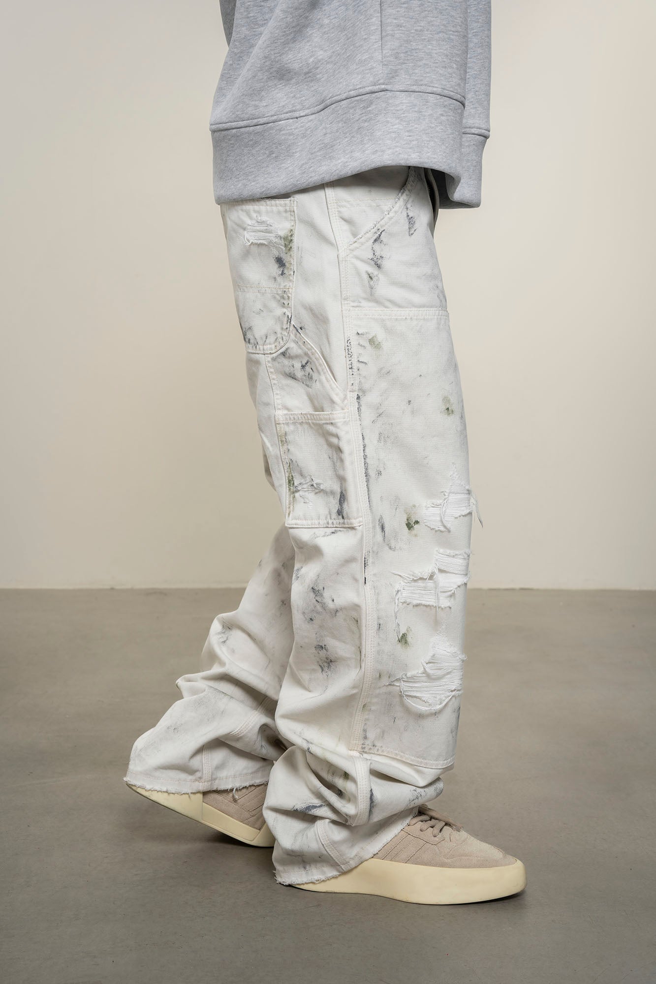MAKEMORE Distressed Paint-Splattered Double-Knee Jeans White