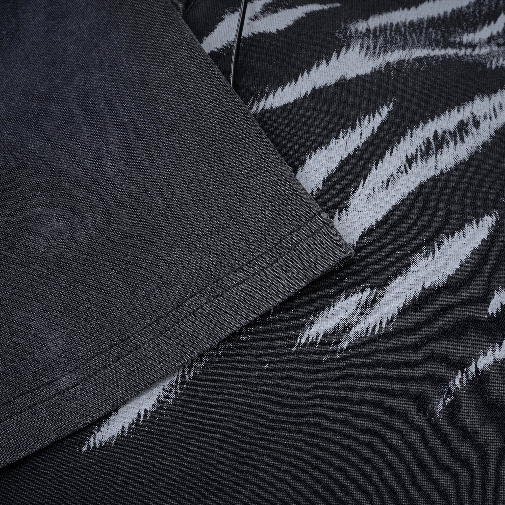 ESAIAS Washed Zebra Lace-Up Tee
